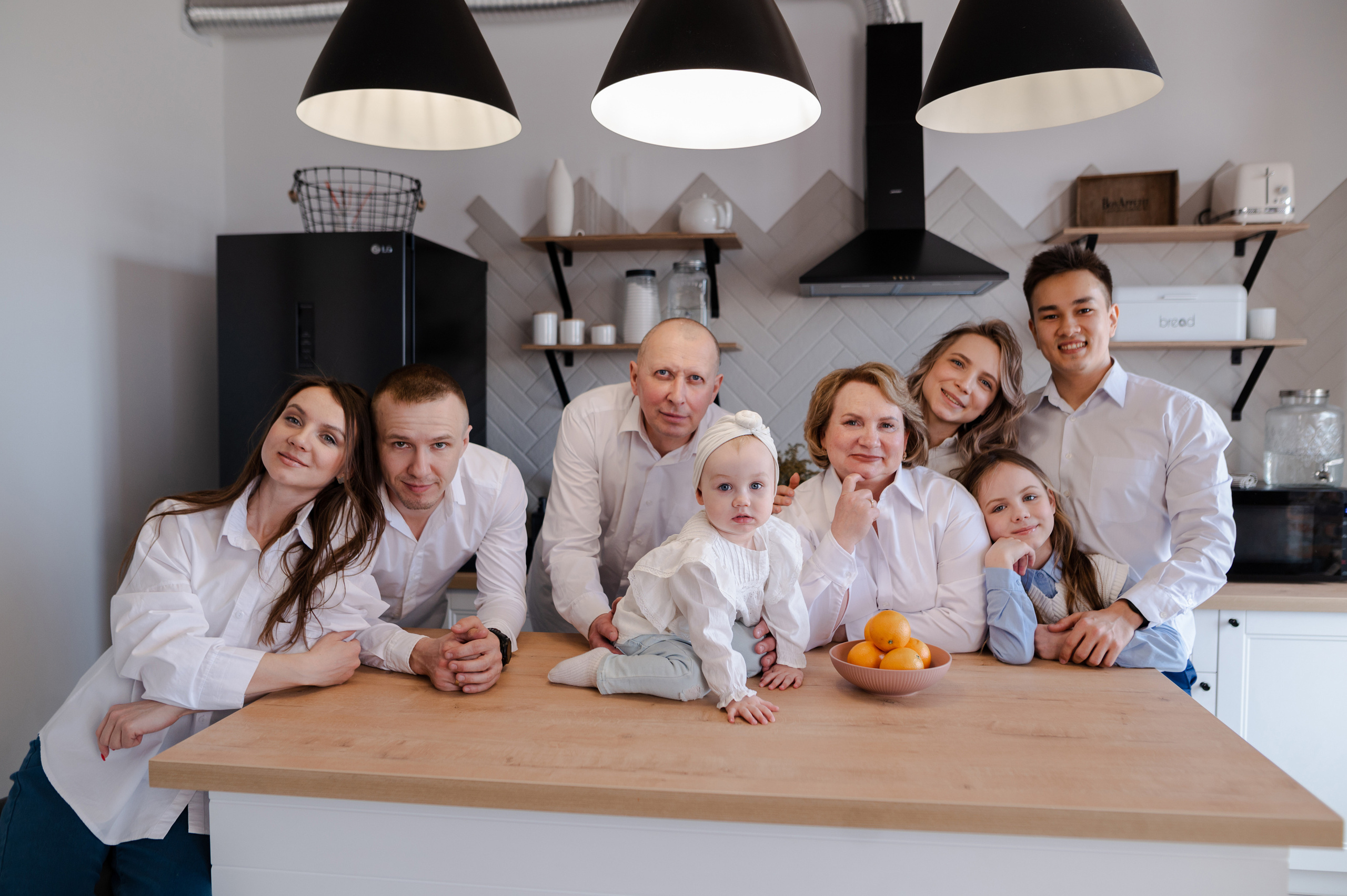 Семейная съёмка в студии. Фотограф в Абакане и Минусинске