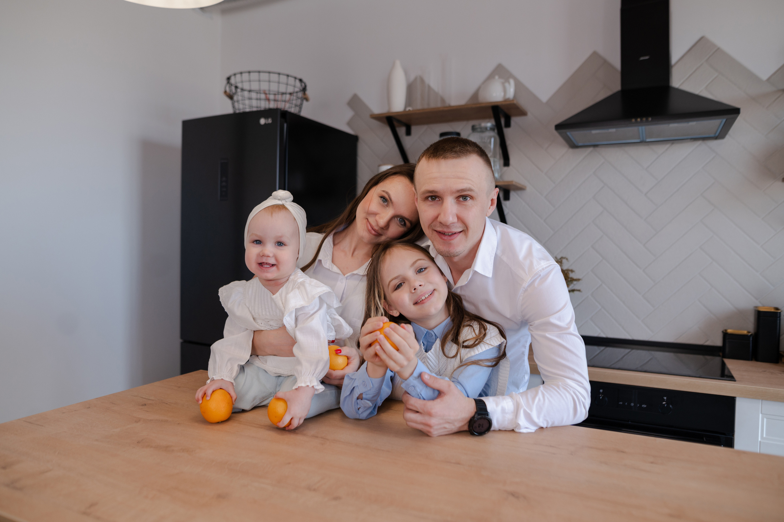 Семейная съёмка в студии. Фотограф в Абакане и Минусинске