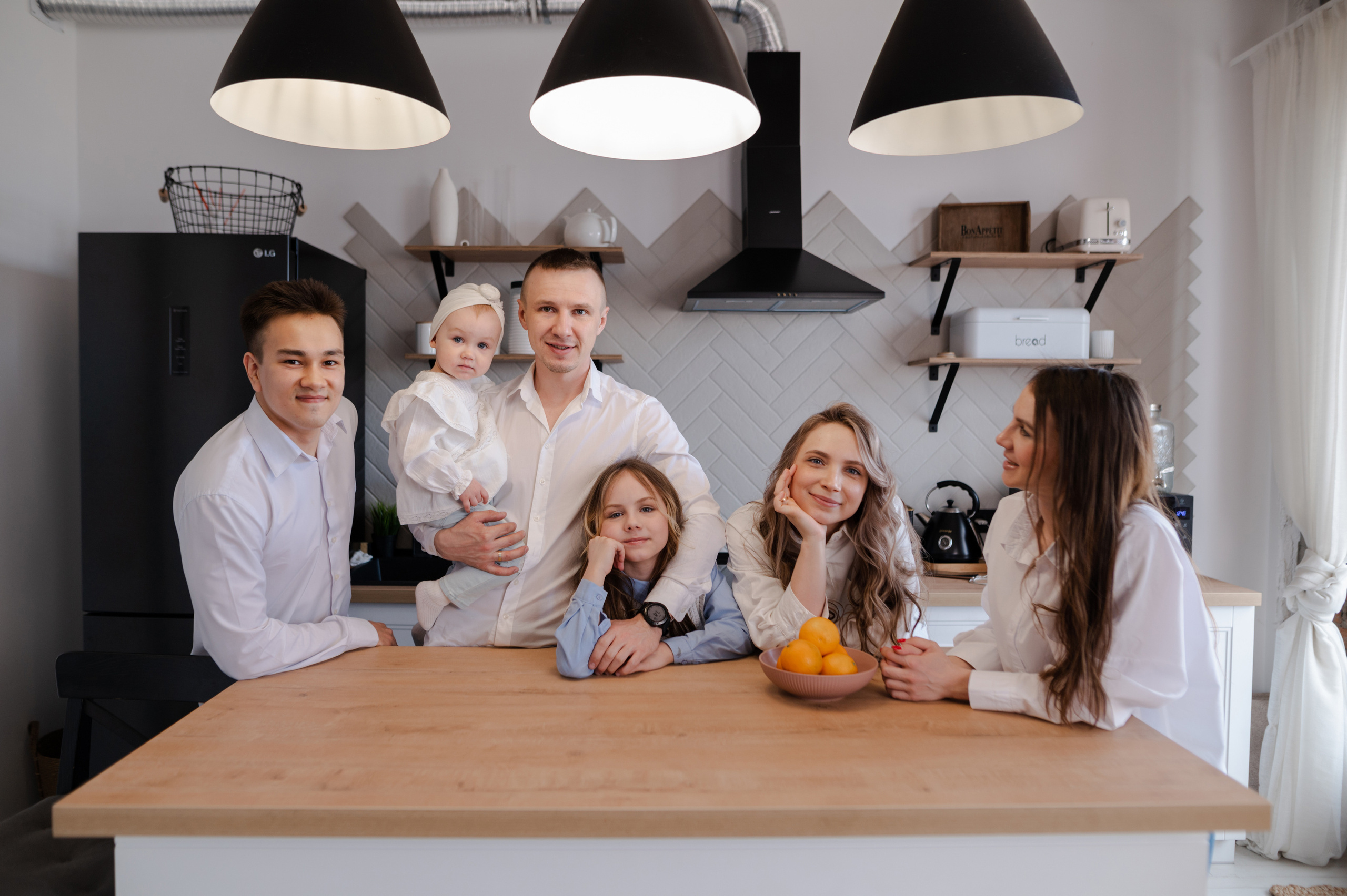 Семейная съёмка в студии. Фотограф в Абакане и Минусинске