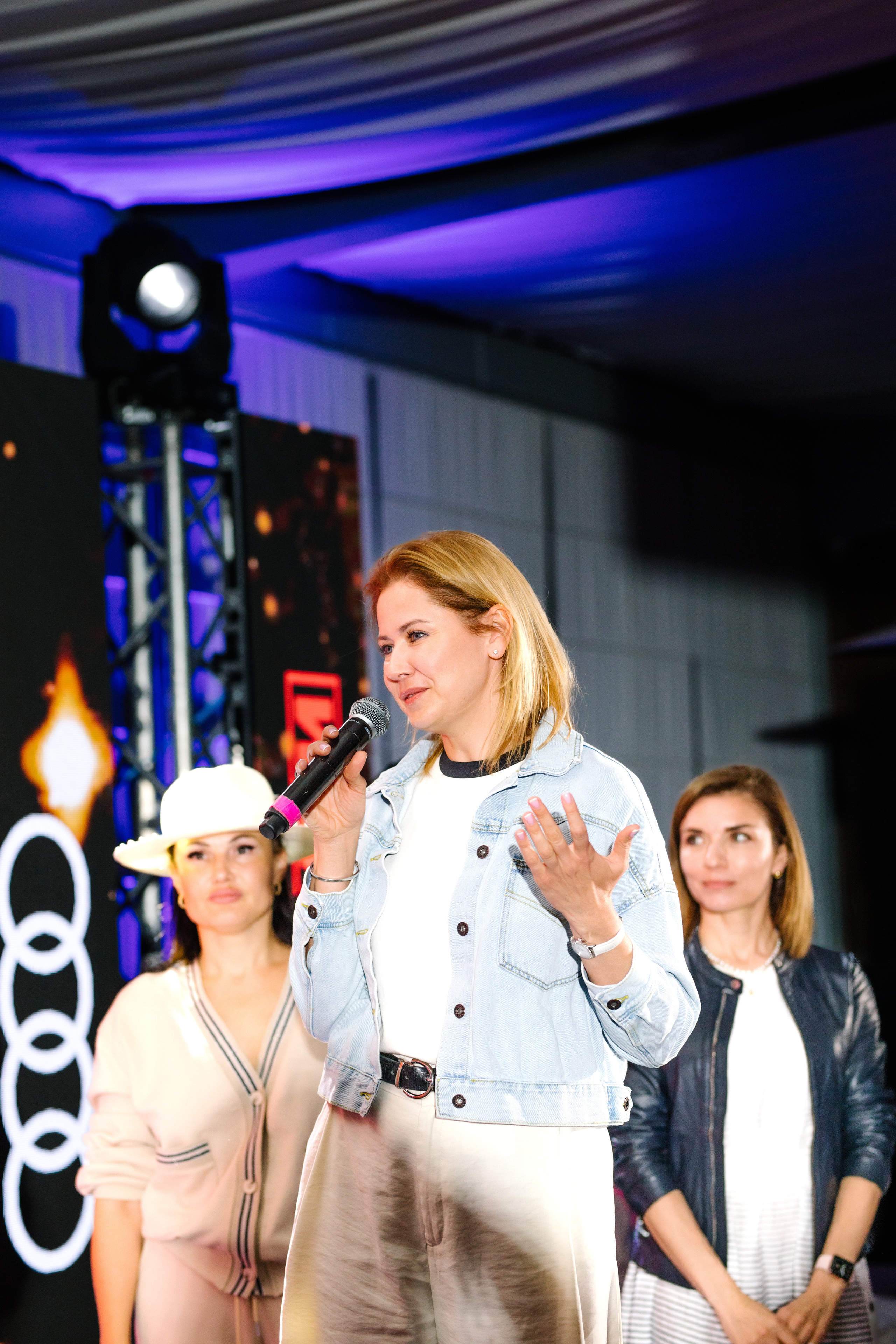 World Class. Регата. Организатор -Елена Гаманович. Главная