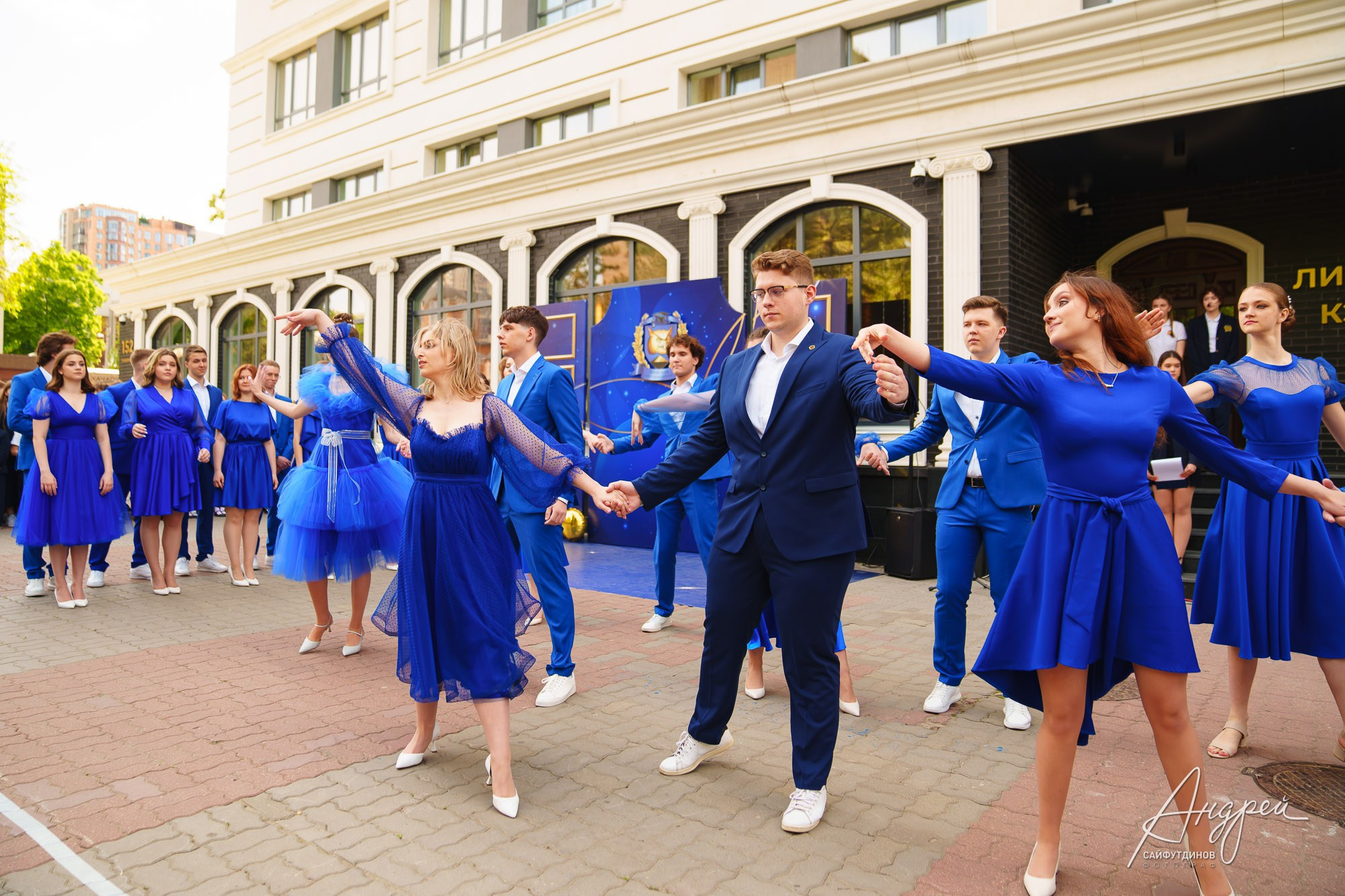 Последний звонок КЭО. Свадебный и семейный фотограф в Ростове-на-Дону. Андрей Сайфутдинов
