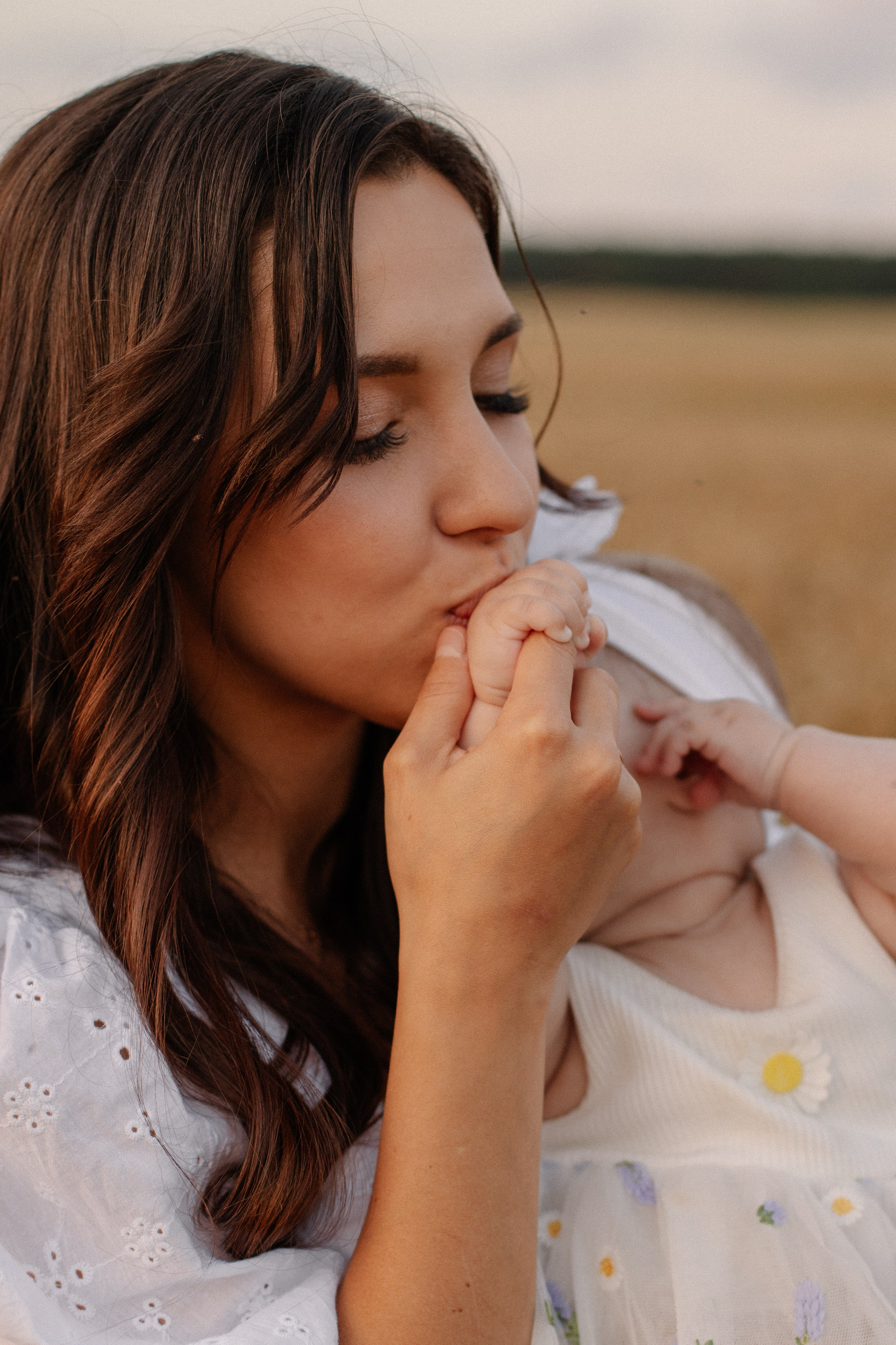 Артур и Диана с дочками. Свадебный и семейный фотограф в Нижнекамске, Набережных Челнах