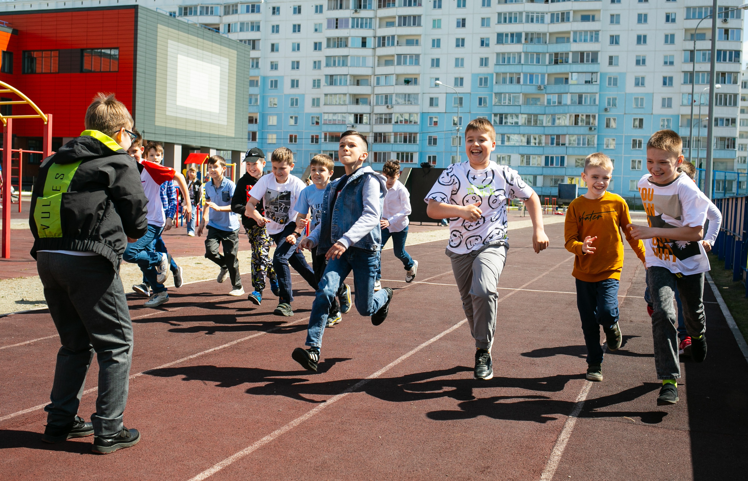 Выпускные и Утренники. Фотограф новорожденных и семейный фотограф НСО г. Бердск Марина Львова