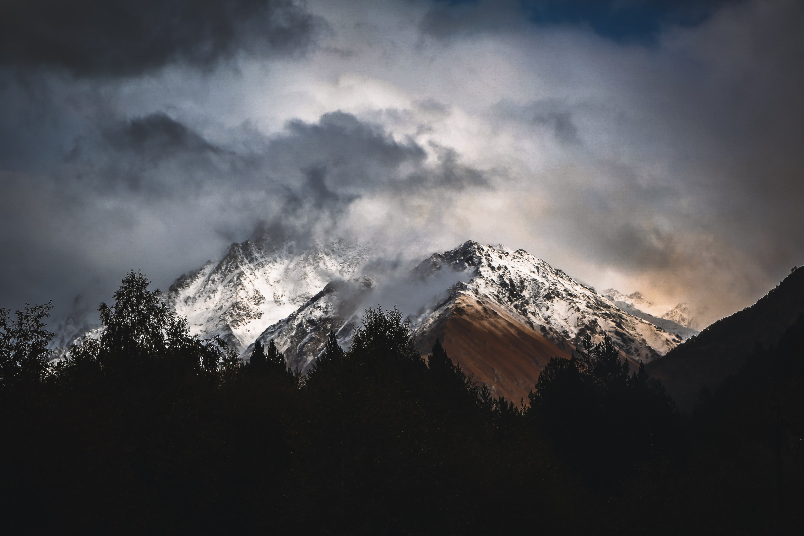 Кавказ: Кабарда vs. Балкария. Дарья Письменюк / Darya Leitstern — фотограф, музыкант, журналист, путешественник