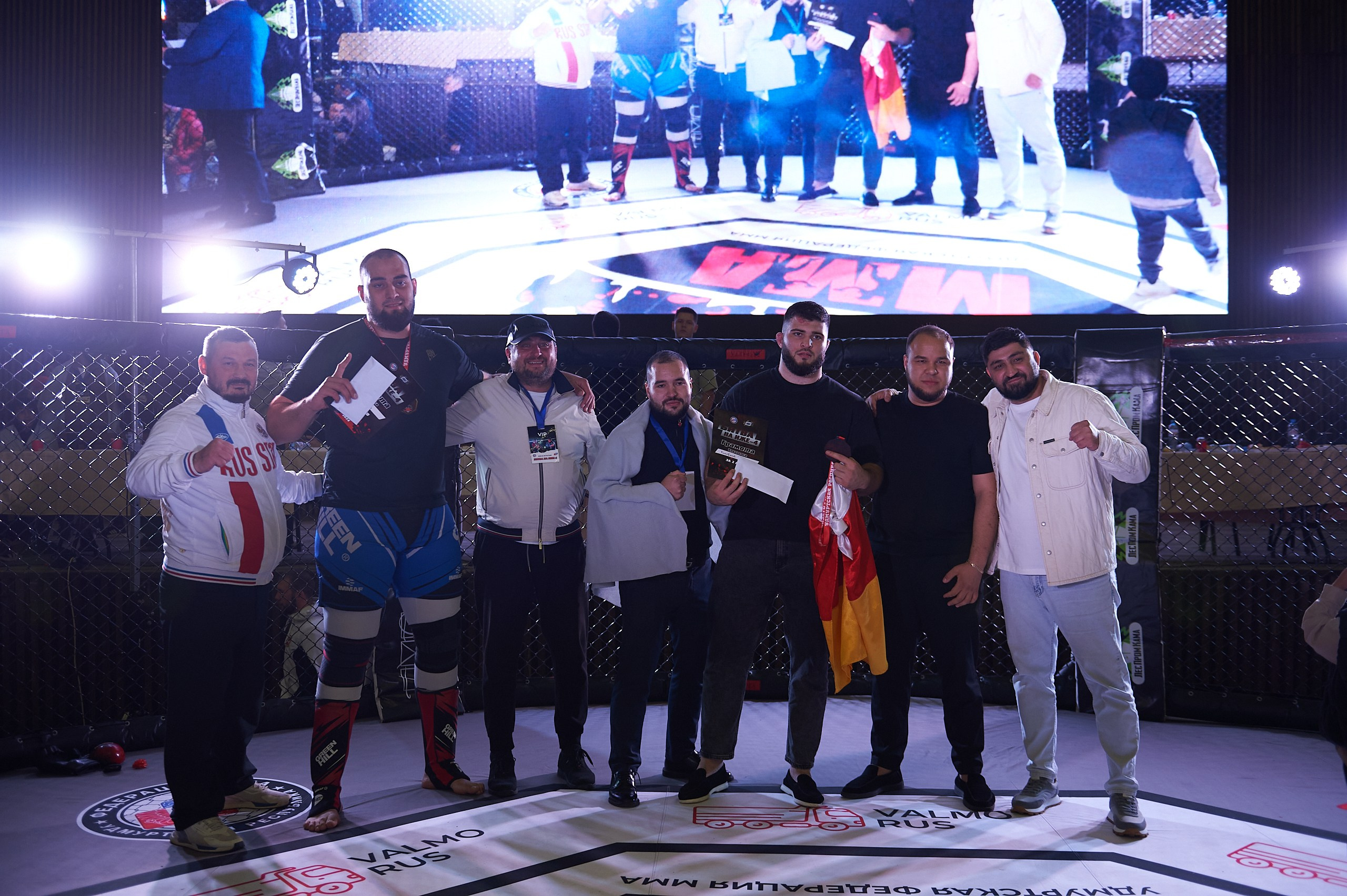 ММА. Битва на Иже-4. Спортивный репортажный фотограф в Ижевске Сергей Мерзляков