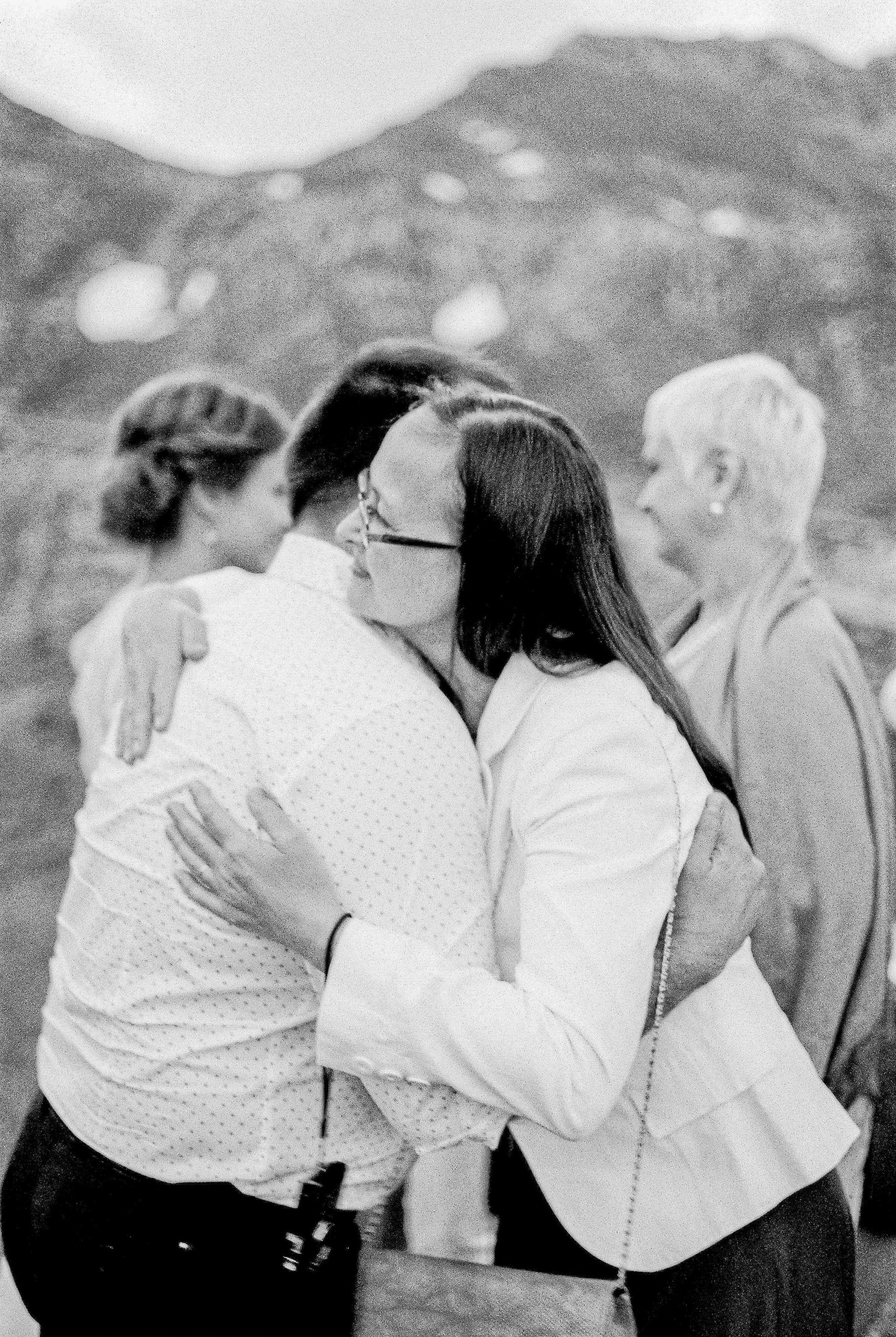 Свадебный фотограф на плёнку в Москве и Черногории