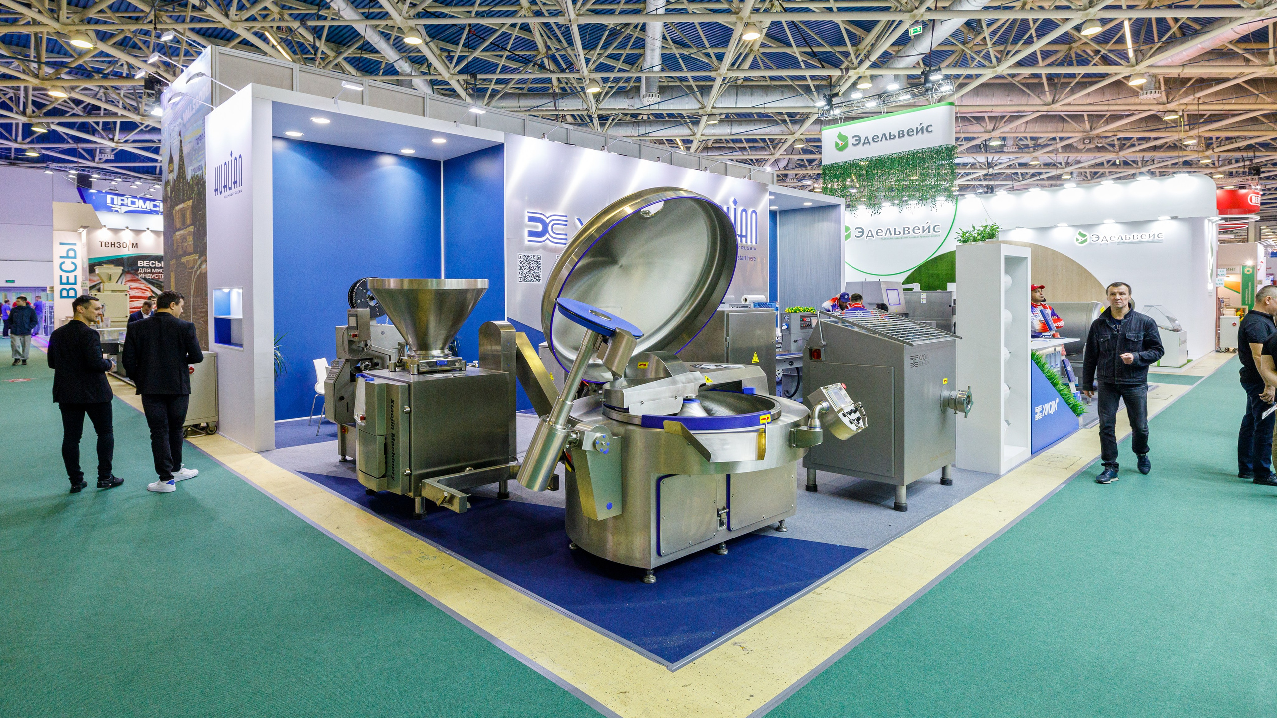 Съёмка стенда на выставке. Фотограф на мероприятие в Москве Марик