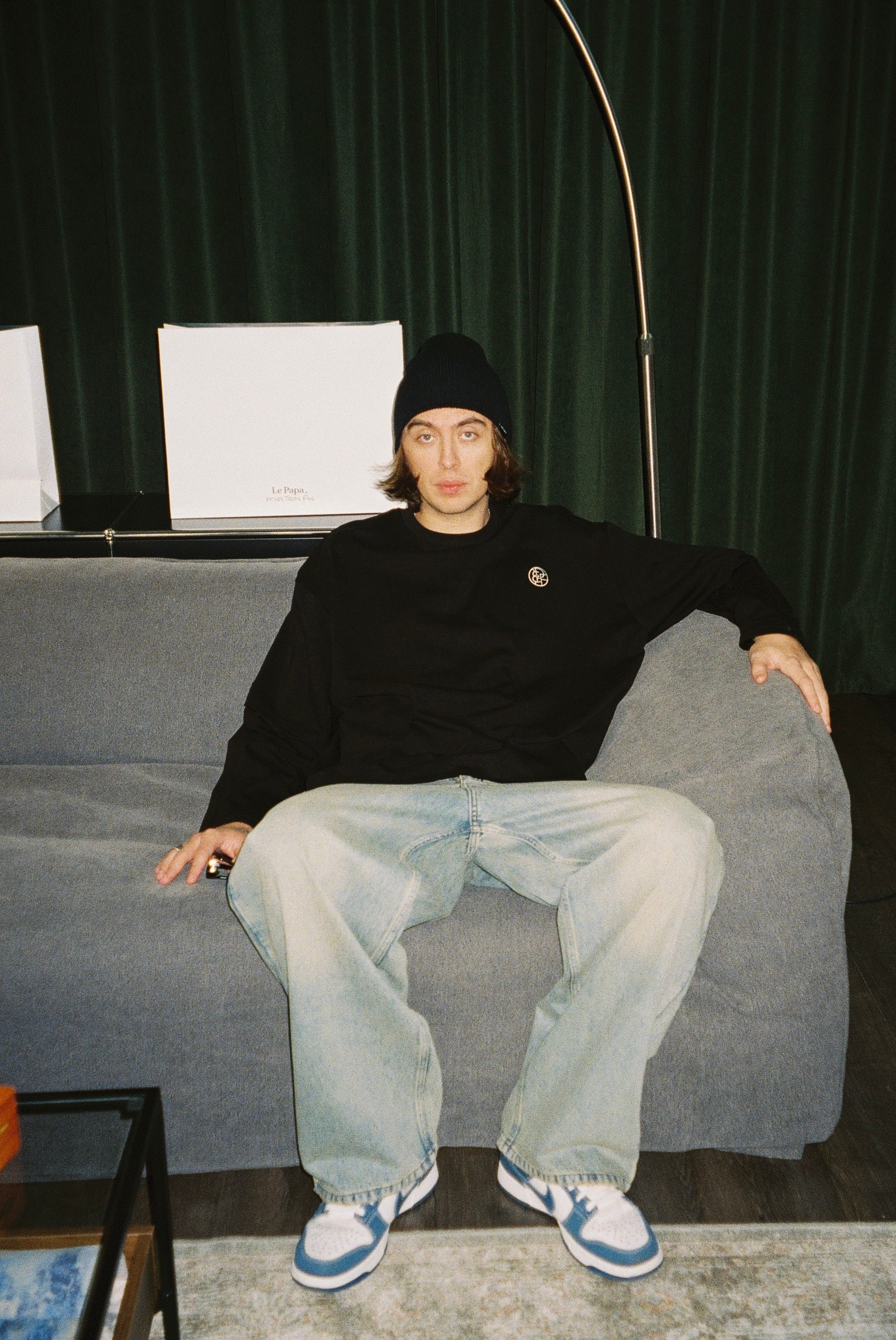 Le Papa. Главная