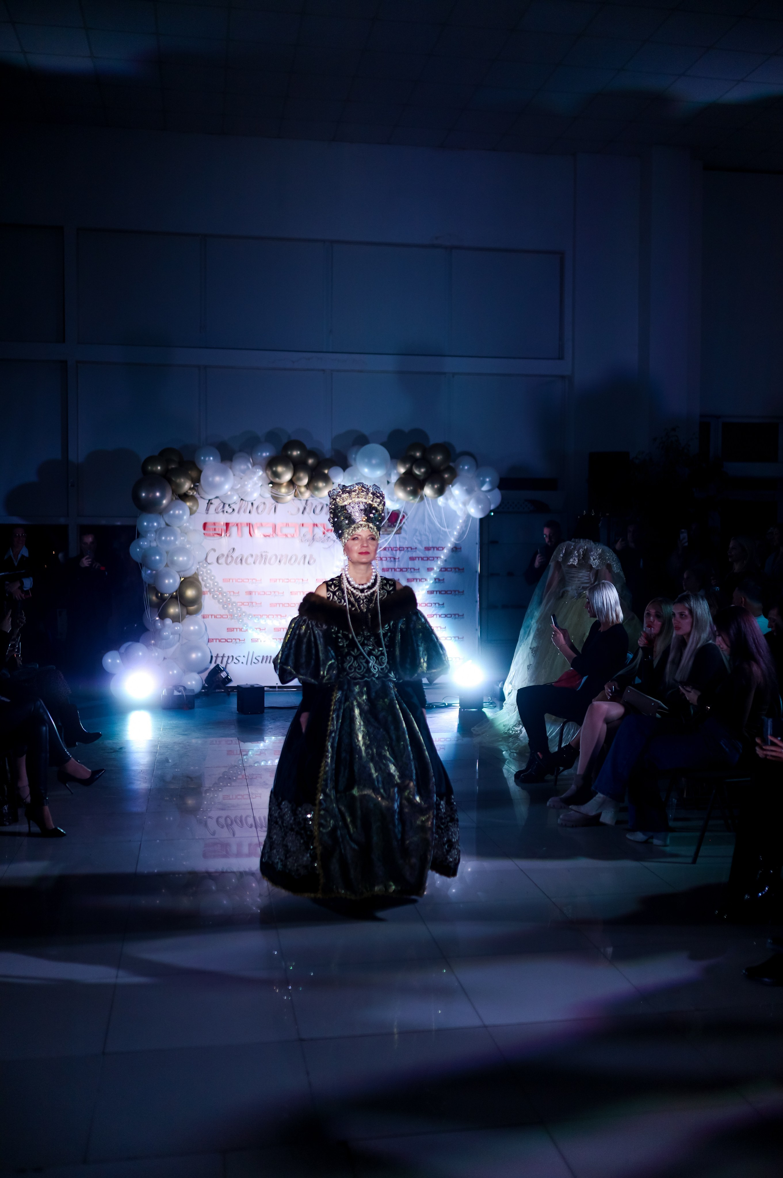 Показ коллекции Жанны Стеклянниковой — Omoda/SMOOTH