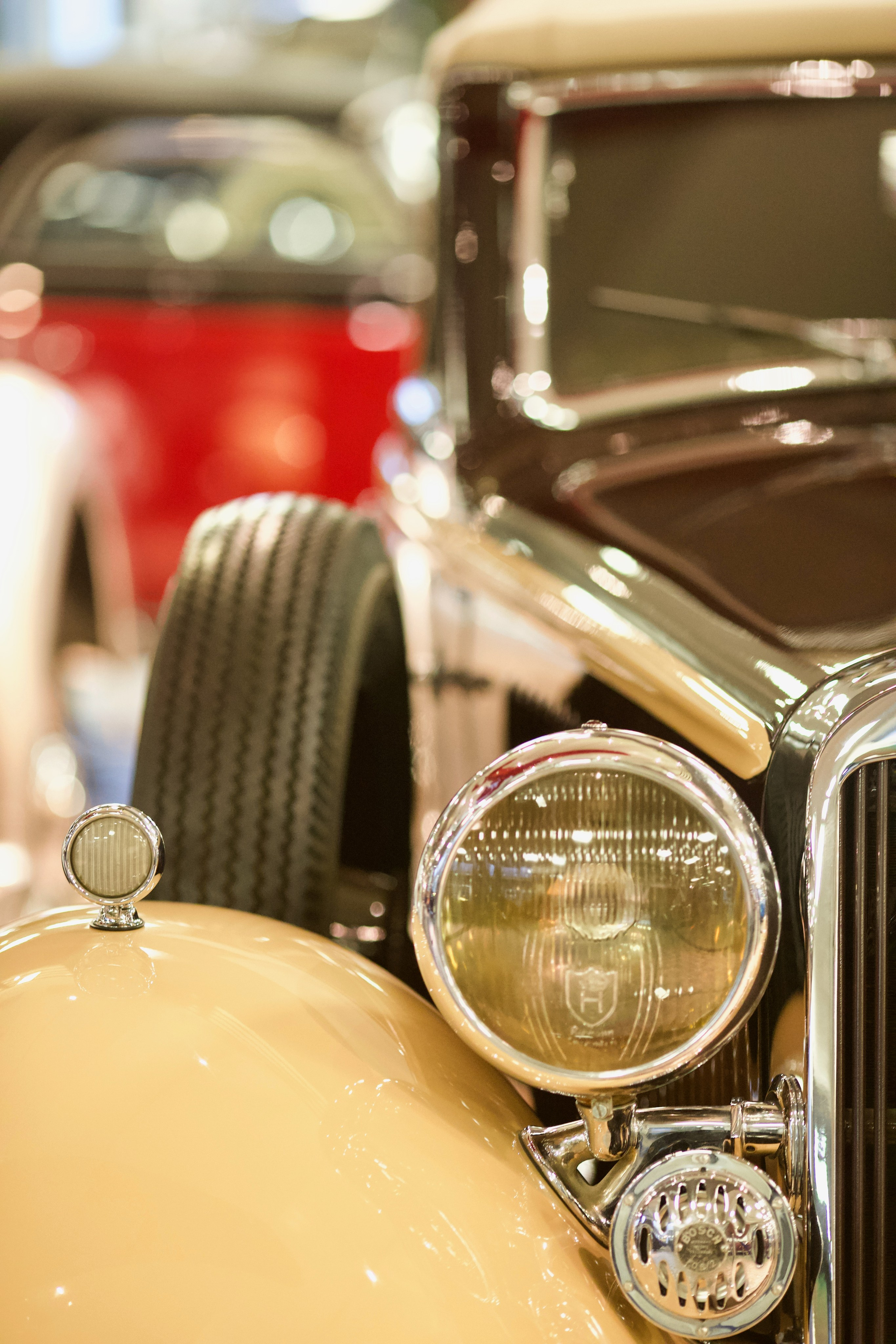 Музей Техники Вадима Задорожного. Школьные выпускные альбомы в Москве Марина Николаева