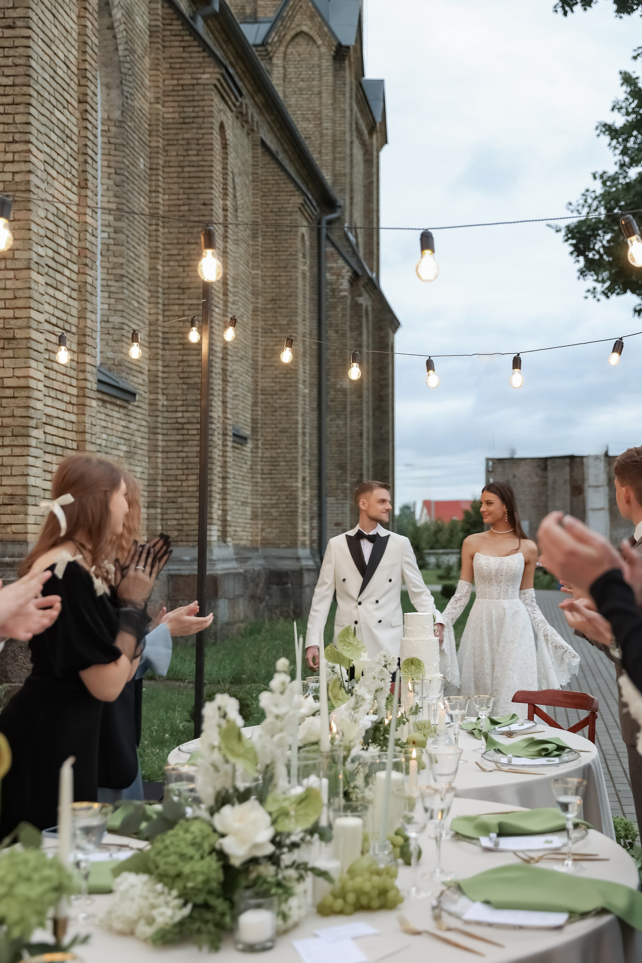 Кирилл и Виктория. Свадебные фотограф и видеограф в Минске Голдосовы Марина и Вадим