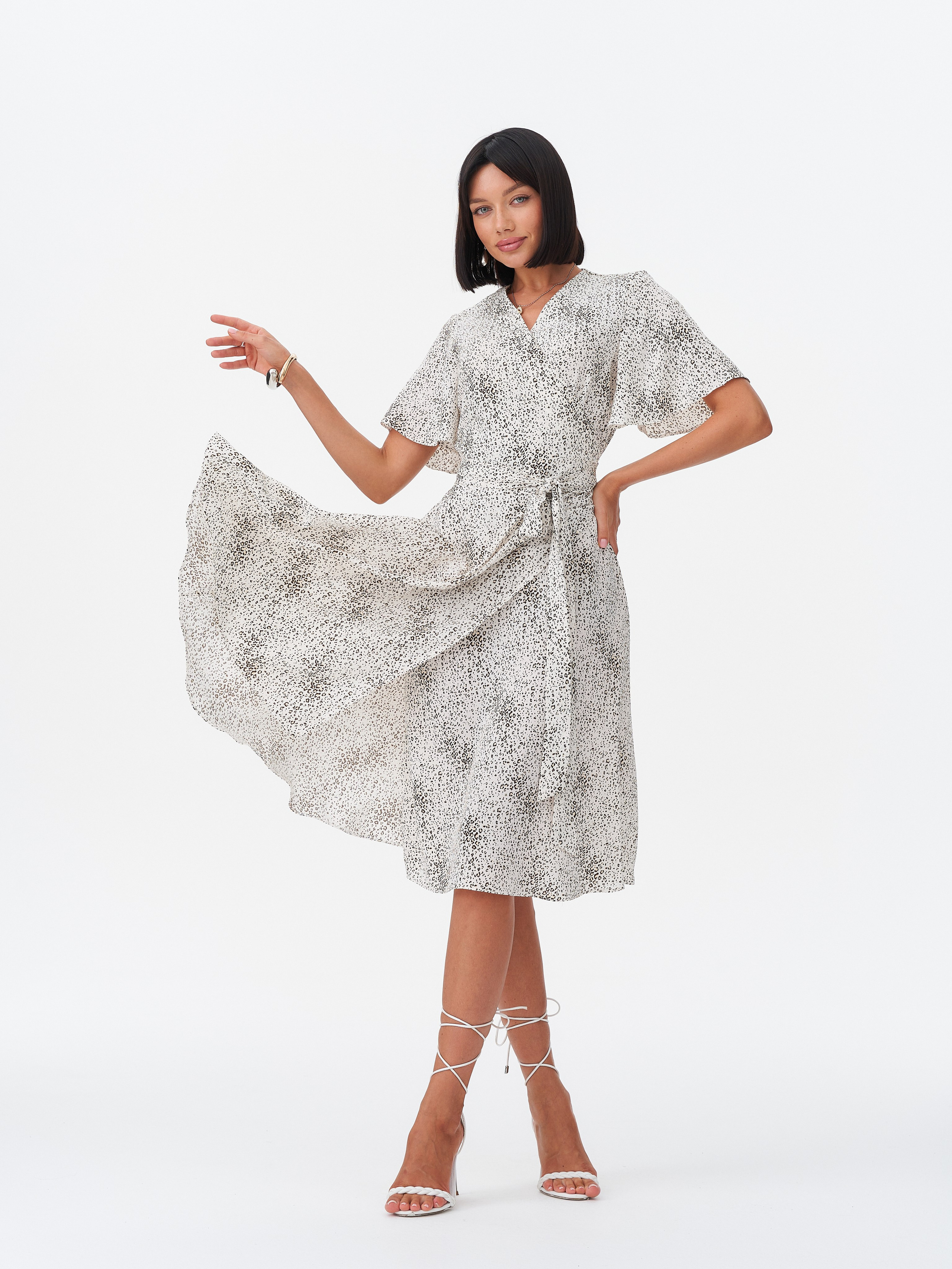 Екатерина, 42 р-р, 174 рост. KED Production — продакшн из СПб. Создаём фото, видео и контент, который помогает брендам и селлерам продавать больше