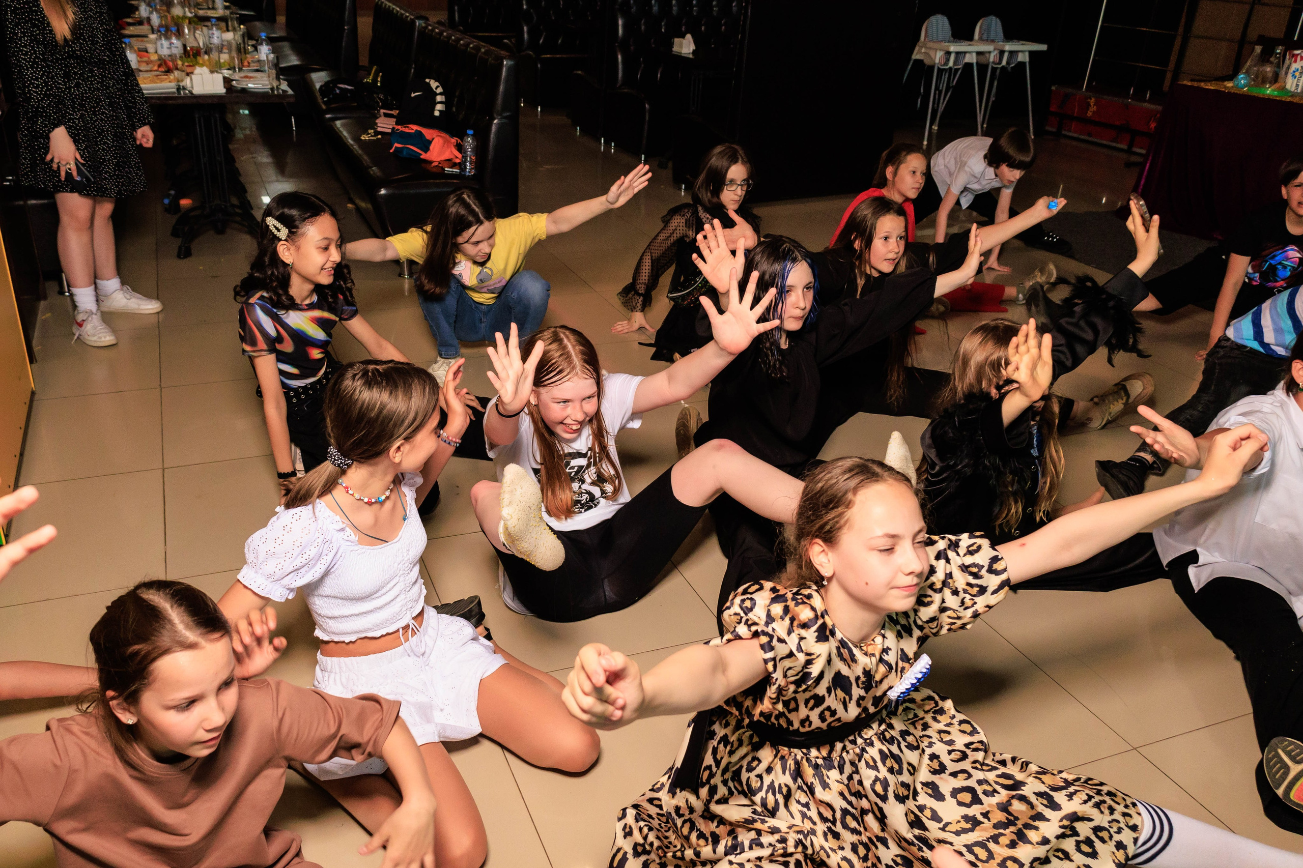 Выпускной 4 класс. Фотограф в Москве Дмитрий Емельянов