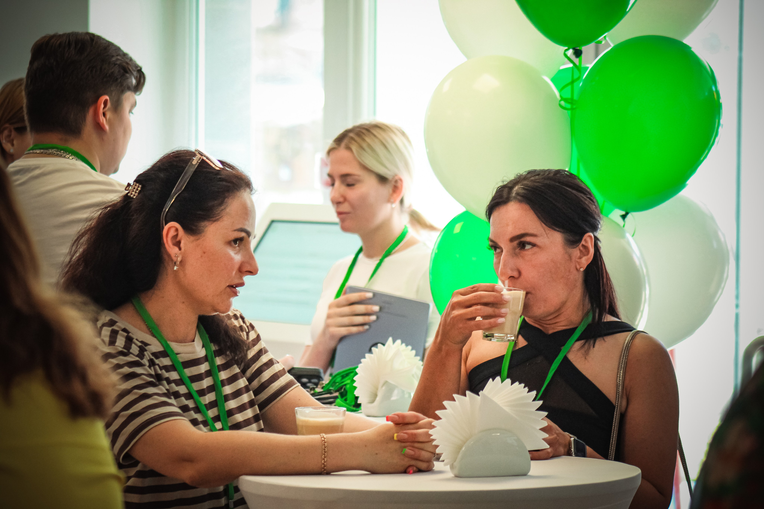 Сбер. Бизнес-завтрак. Илья Чемис — Фотограф в Мариуполе