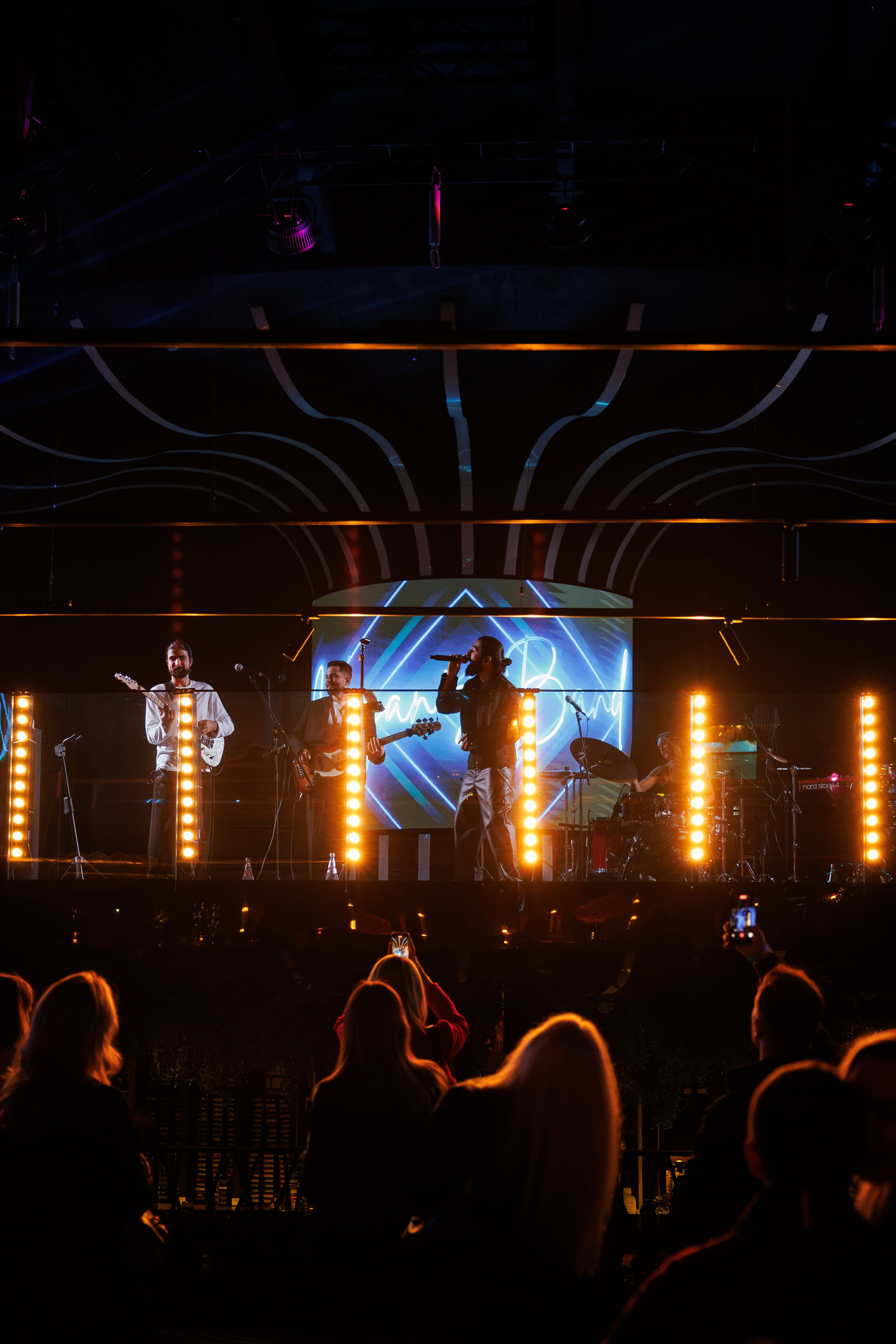 Concert. Событийный и портретный фотограф в Москве — Адам Черноуски