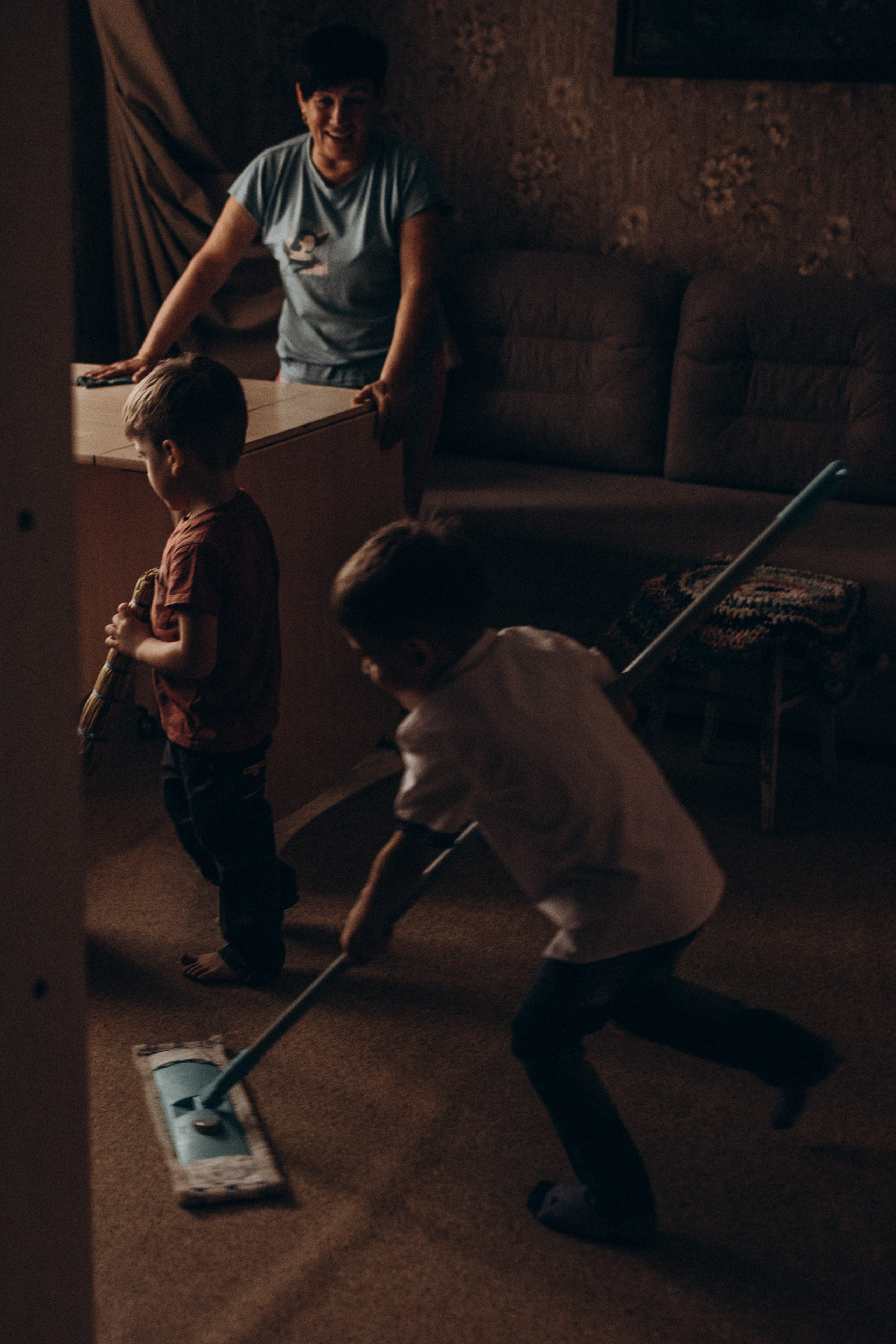 Бабушка с внуками. Семейный фотограф lifestyle в Новосибирске Елена Шпилевая