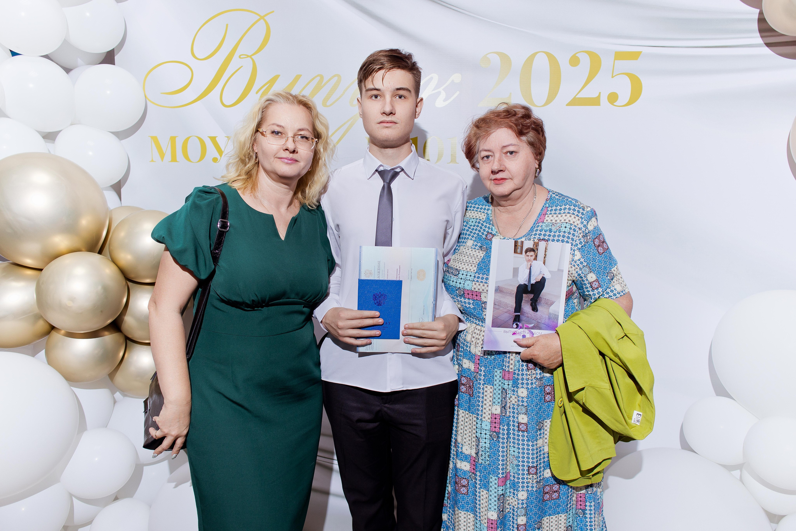 Вручение аттестатов. Свадебный и семейный фотограф Яна Стражева. Волгоград, Москва