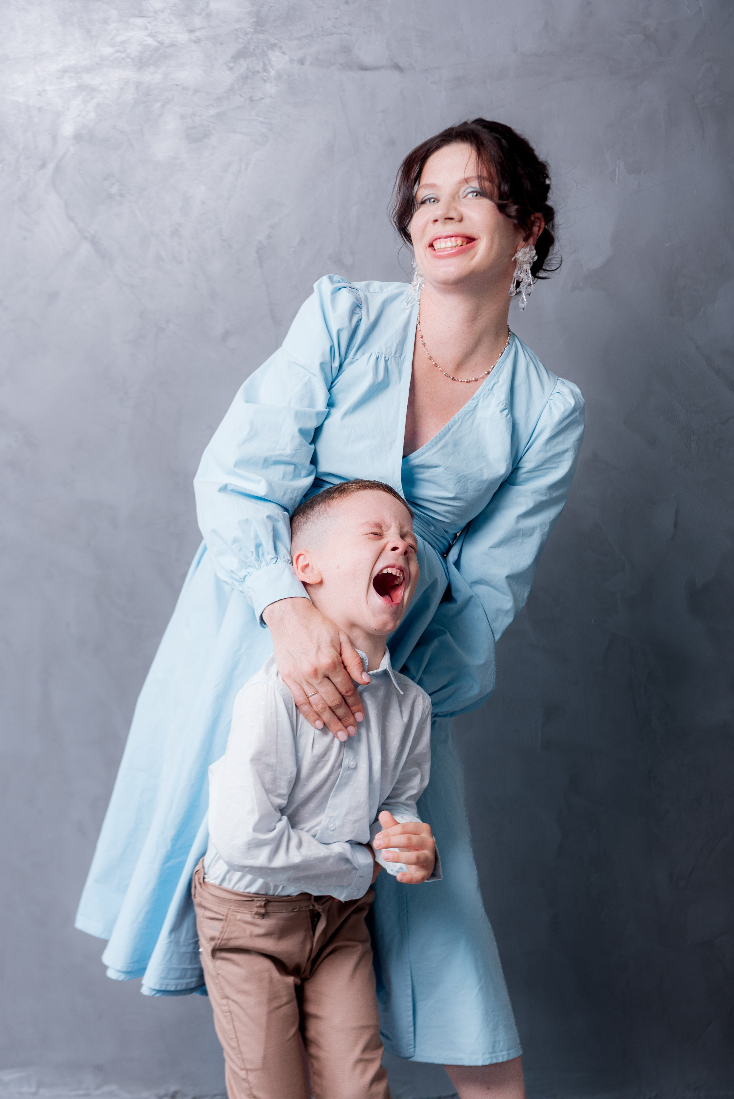 Мама и Сын в студии Патрики. Фотограф в Волгограде и Волжском Александр Горбань