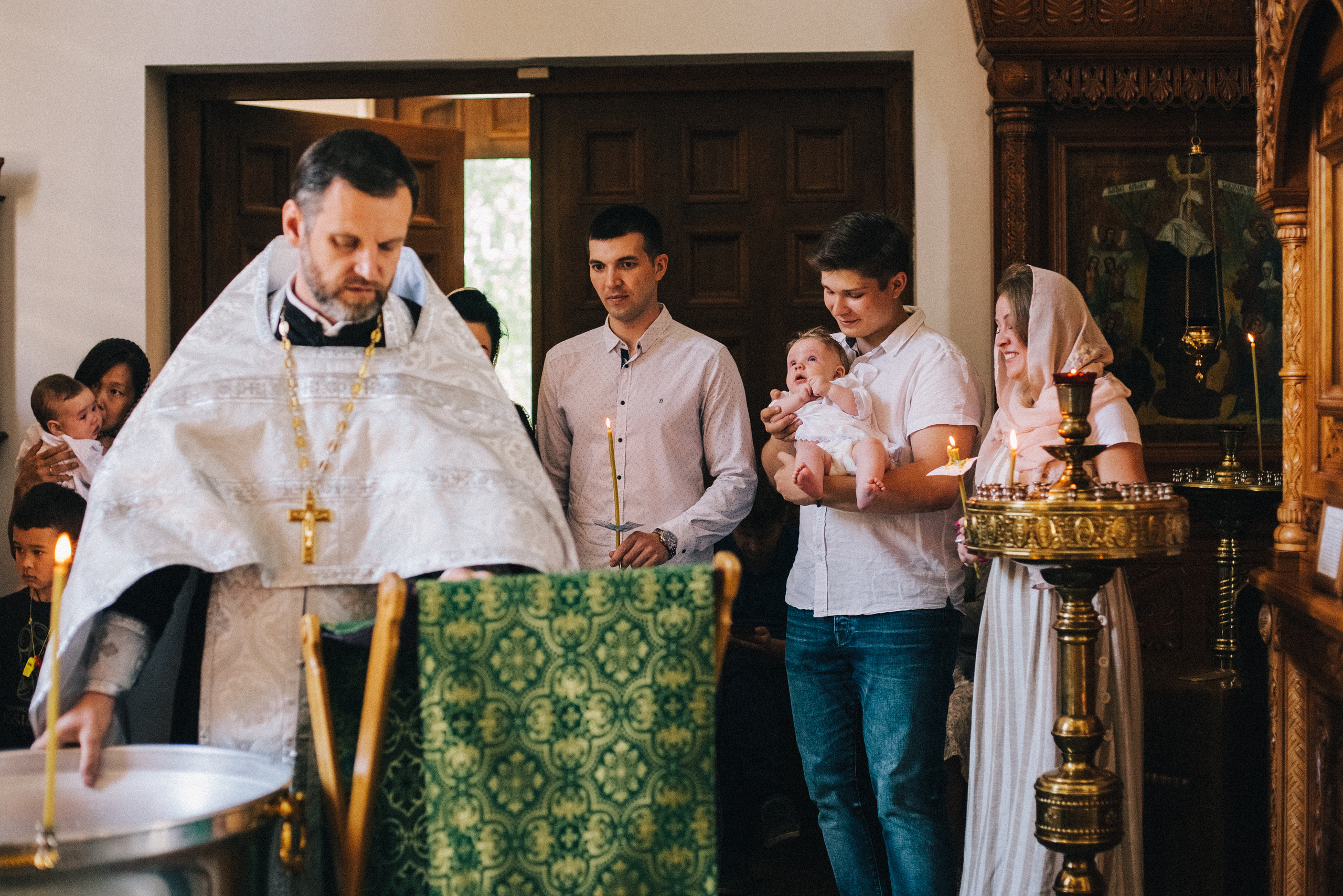 Крещение Мироши. Семейный фотограф, фотограф родов, репортажей фотограф в Санкт-Петербу