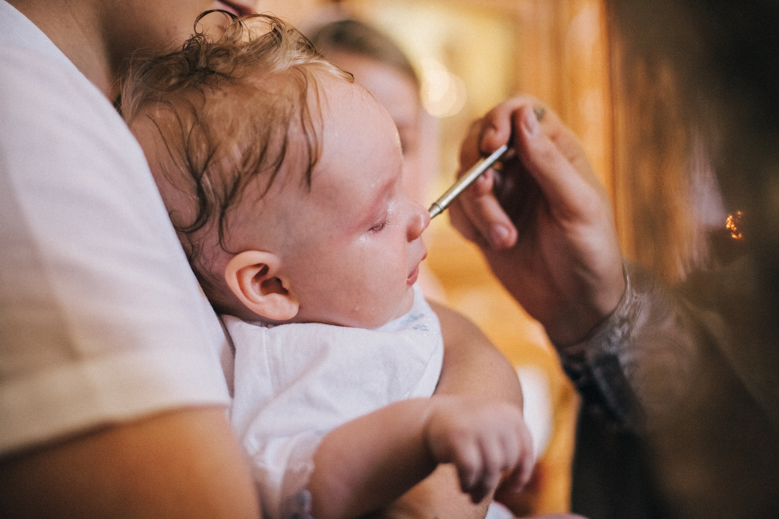 Крещение Мироши. Семейный фотограф, фотограф родов, репортажей фотограф в Санкт-Петербу