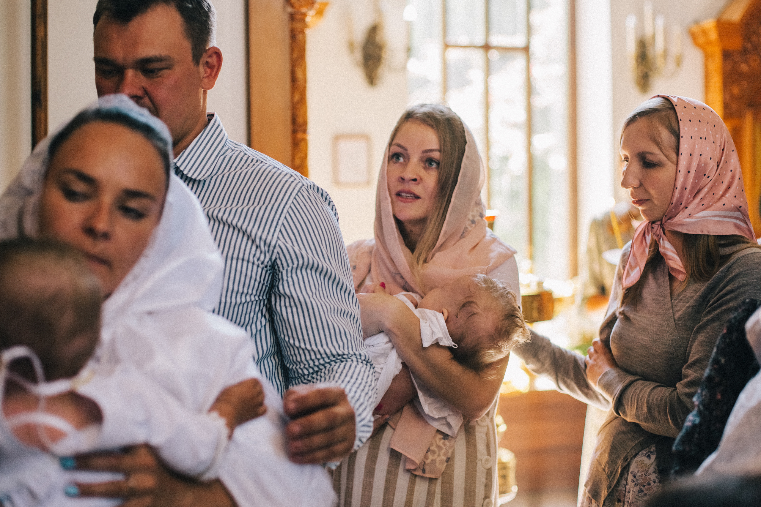 Крещение Мироши. Семейный фотограф, фотограф родов, репортажей фотограф в Санкт-Петербу