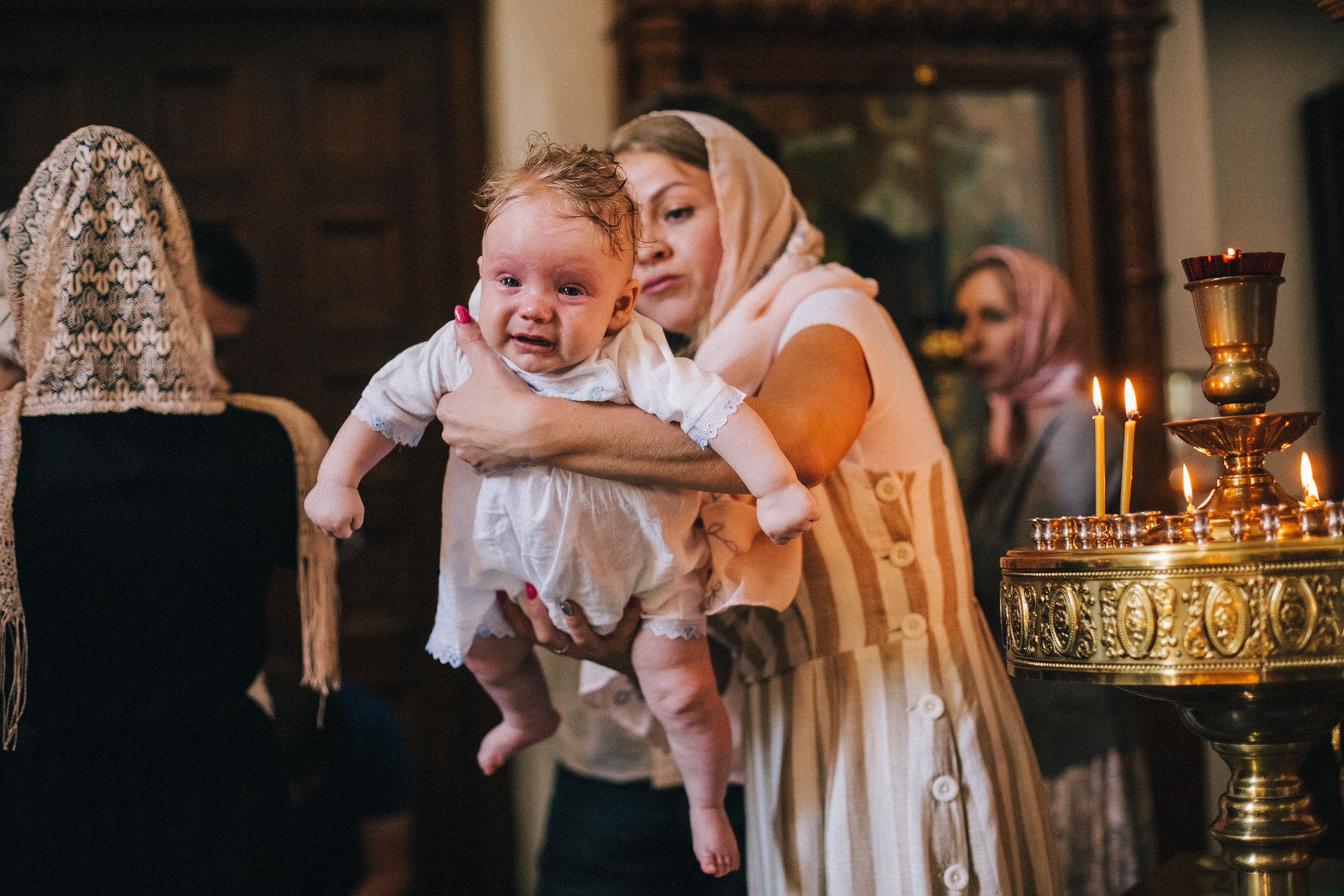Крещение Мироши. Семейный фотограф, фотограф родов, репортажей фотограф в Санкт-Петербу