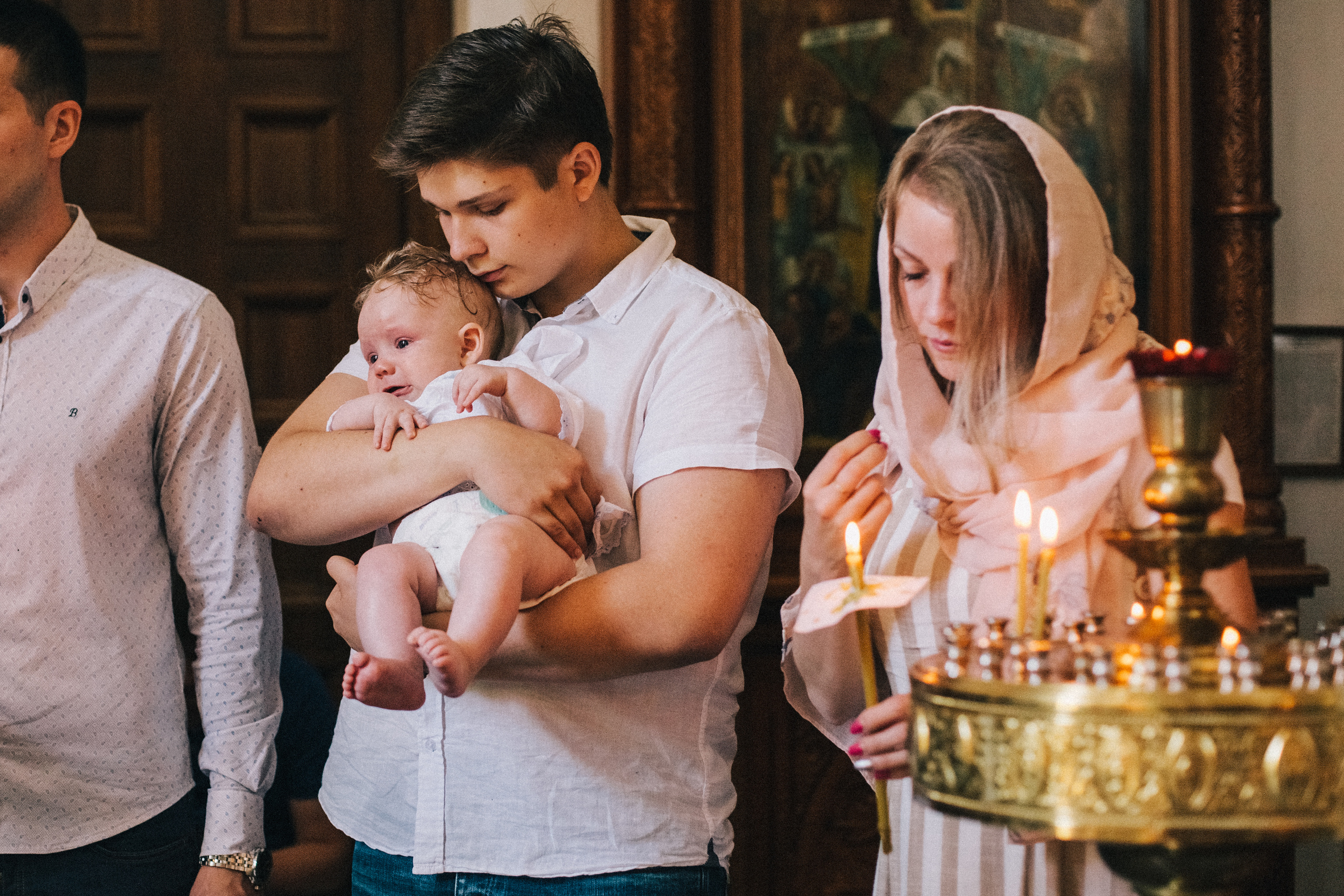 Крещение Мироши. Семейный фотограф, фотограф родов, репортажей фотограф в Санкт-Петербу