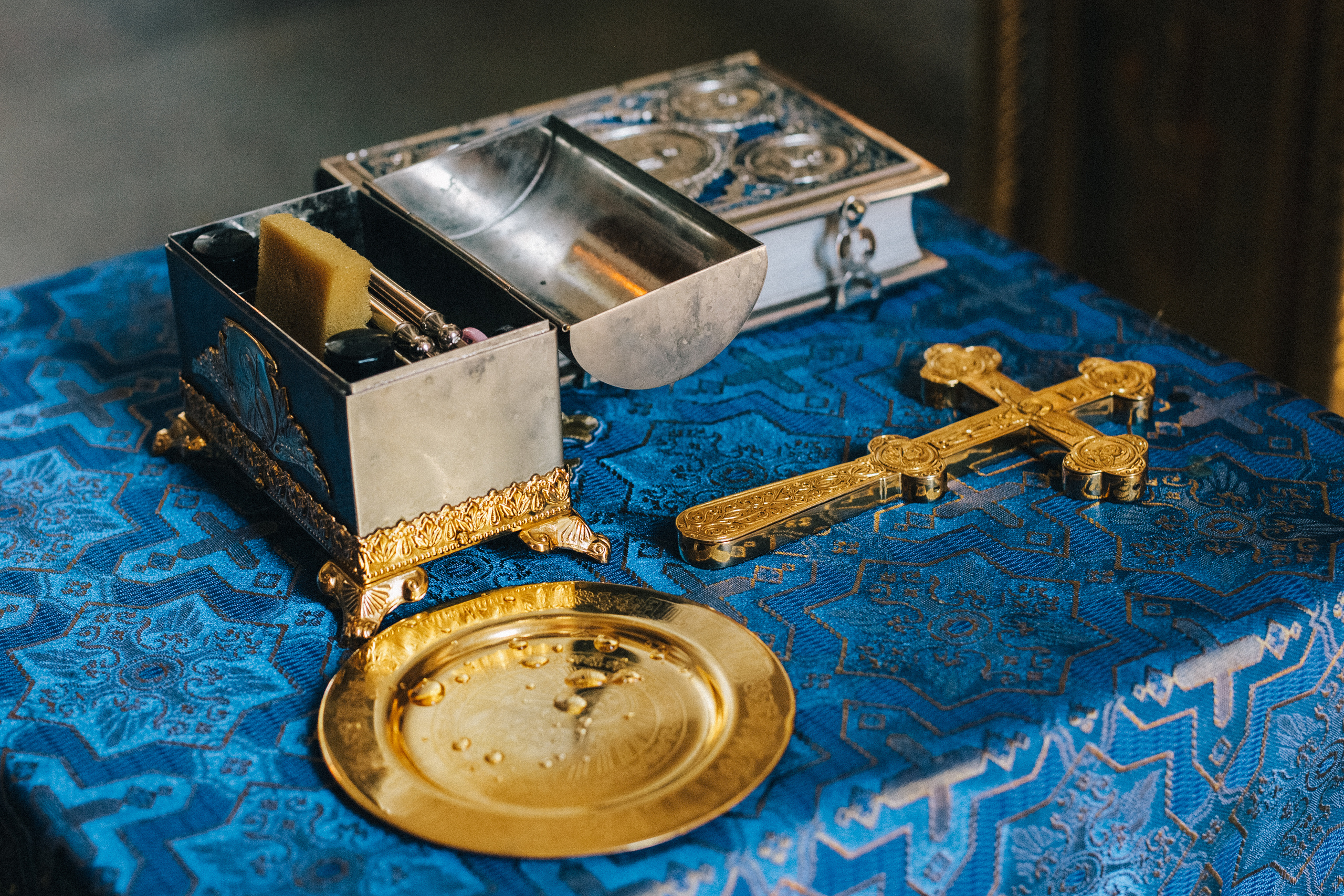 Крещение Мироши. Семейный фотограф, фотограф родов, репортажей фотограф в Санкт-Петербу