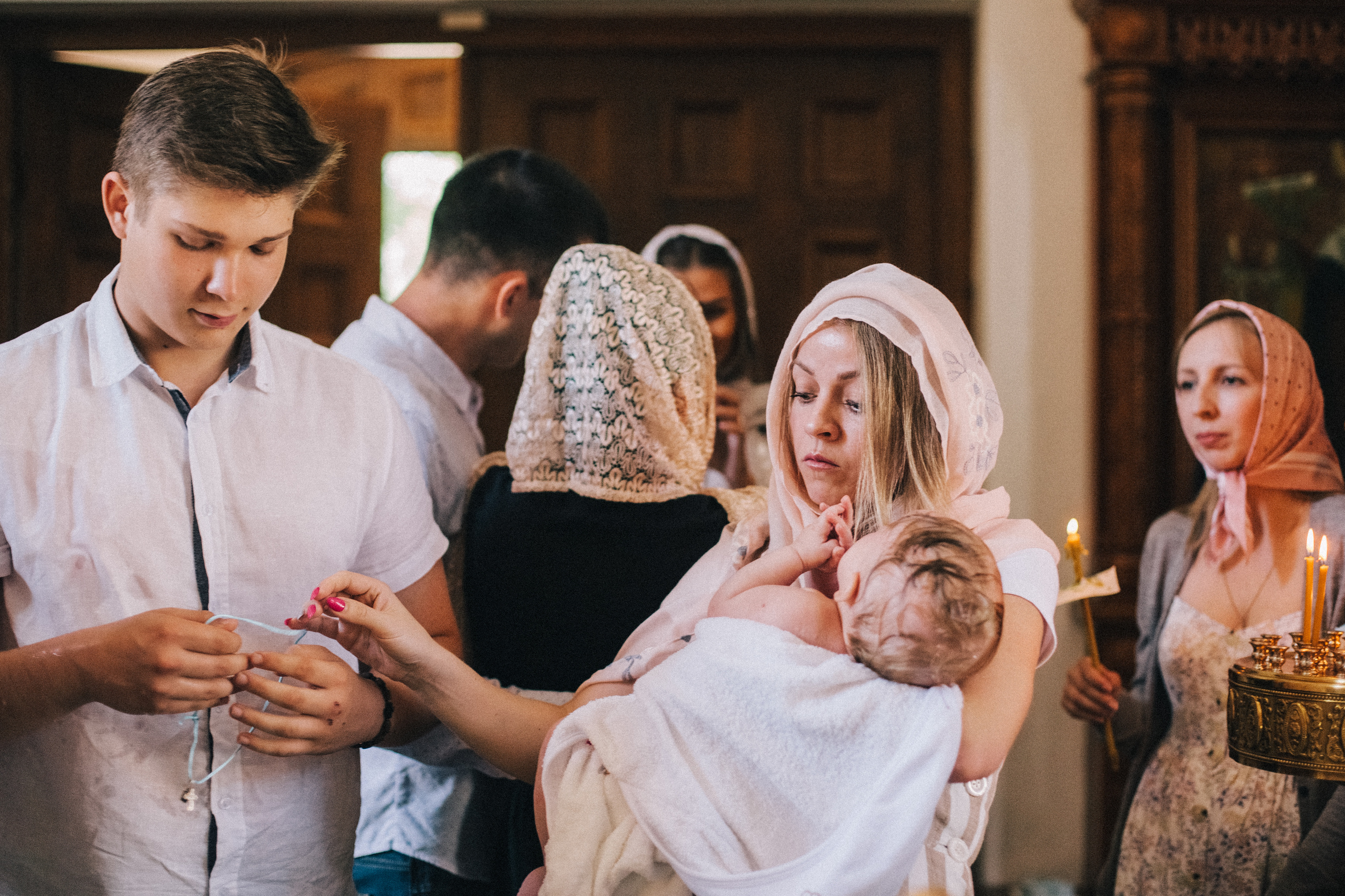 Крещение Мироши. Семейный фотограф, фотограф родов, репортажей фотограф в Санкт-Петербу