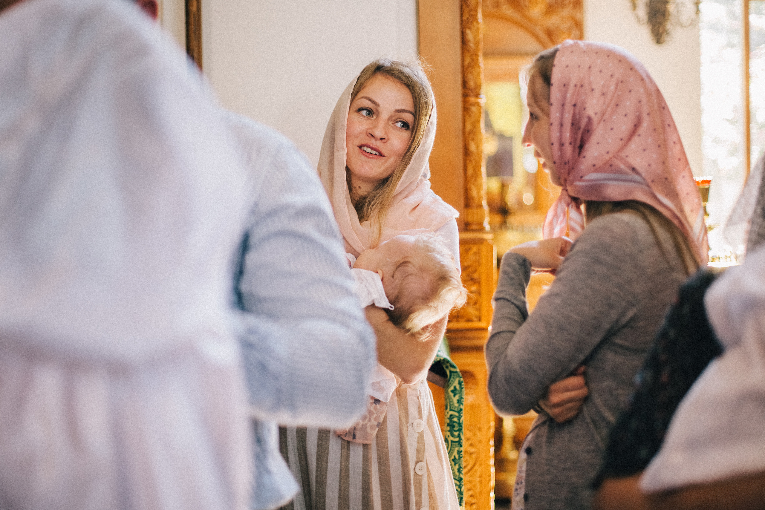 Крещение Мироши. Семейный фотограф, фотограф родов, репортажей фотограф в Санкт-Петербу