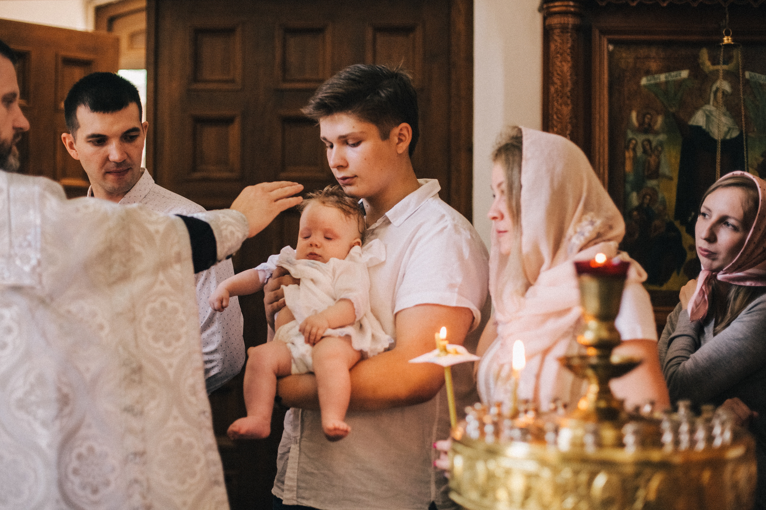 Крещение Мироши. Семейный фотограф, фотограф родов, репортажей фотограф в Санкт-Петербу