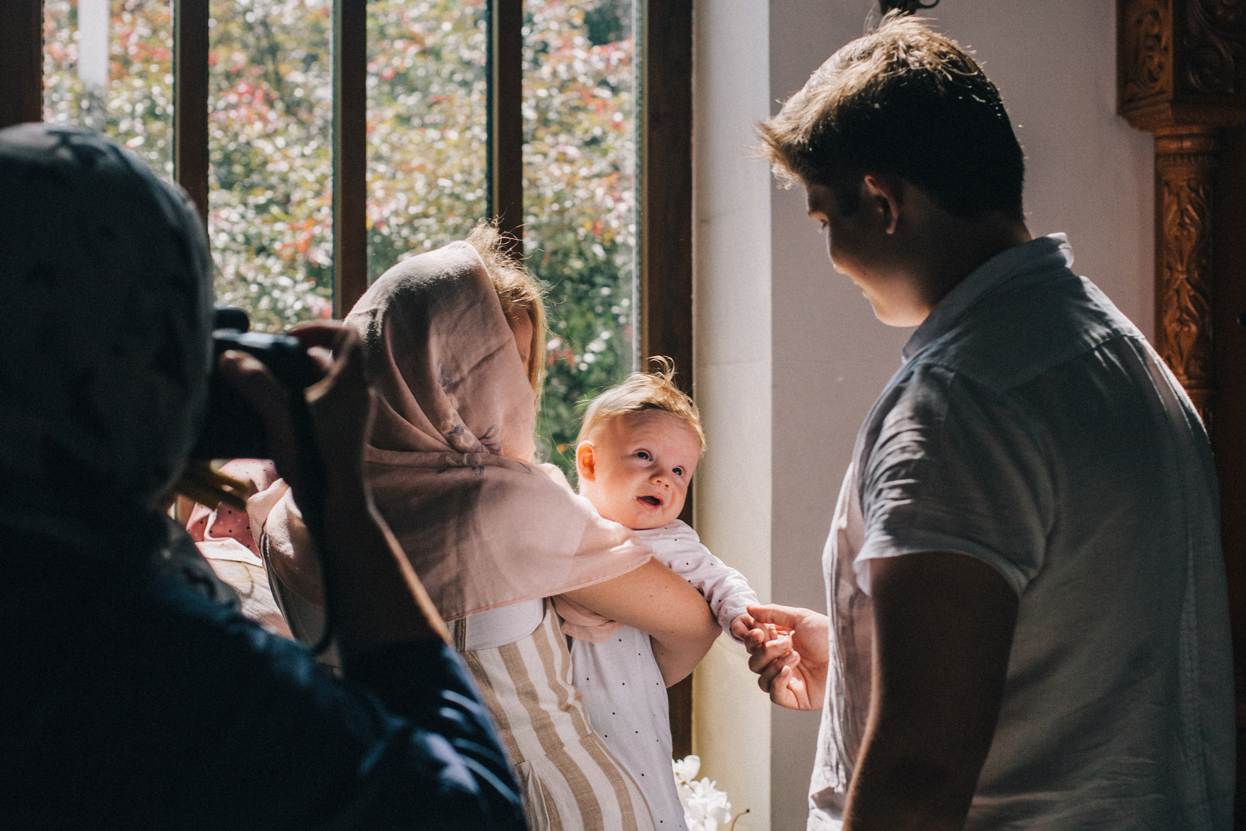 Крещение Мироши. Семейный фотограф, фотограф родов, репортажей фотограф в Санкт-Петербу