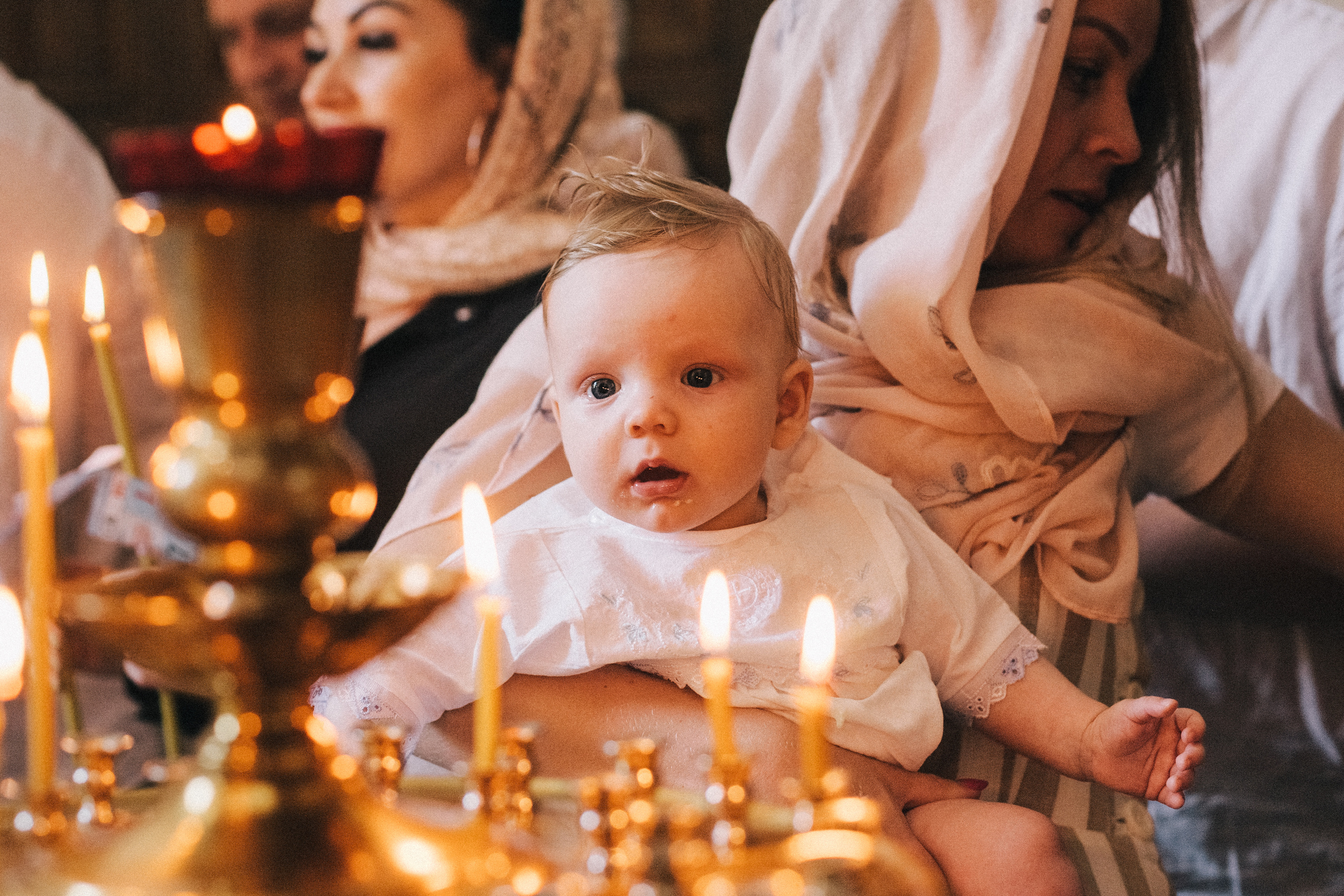 Крещение Мироши. Семейный фотограф, фотограф родов, репортажей фотограф в Санкт-Петербу
