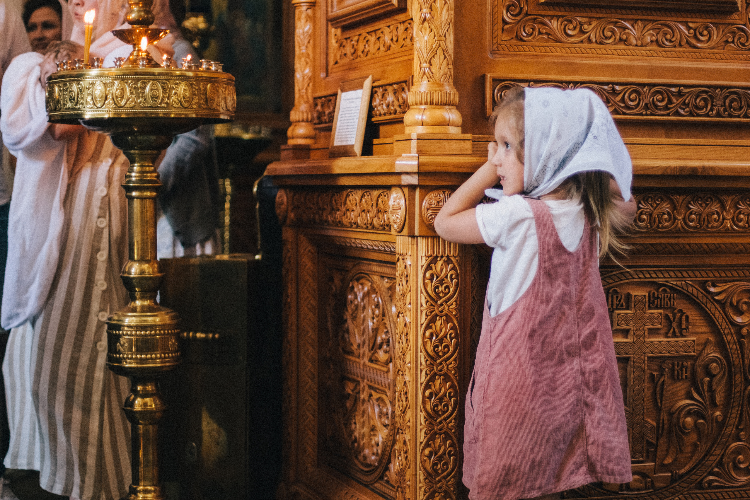 Крещение Мироши. Семейный фотограф, фотограф родов, репортажей фотограф в Санкт-Петербу