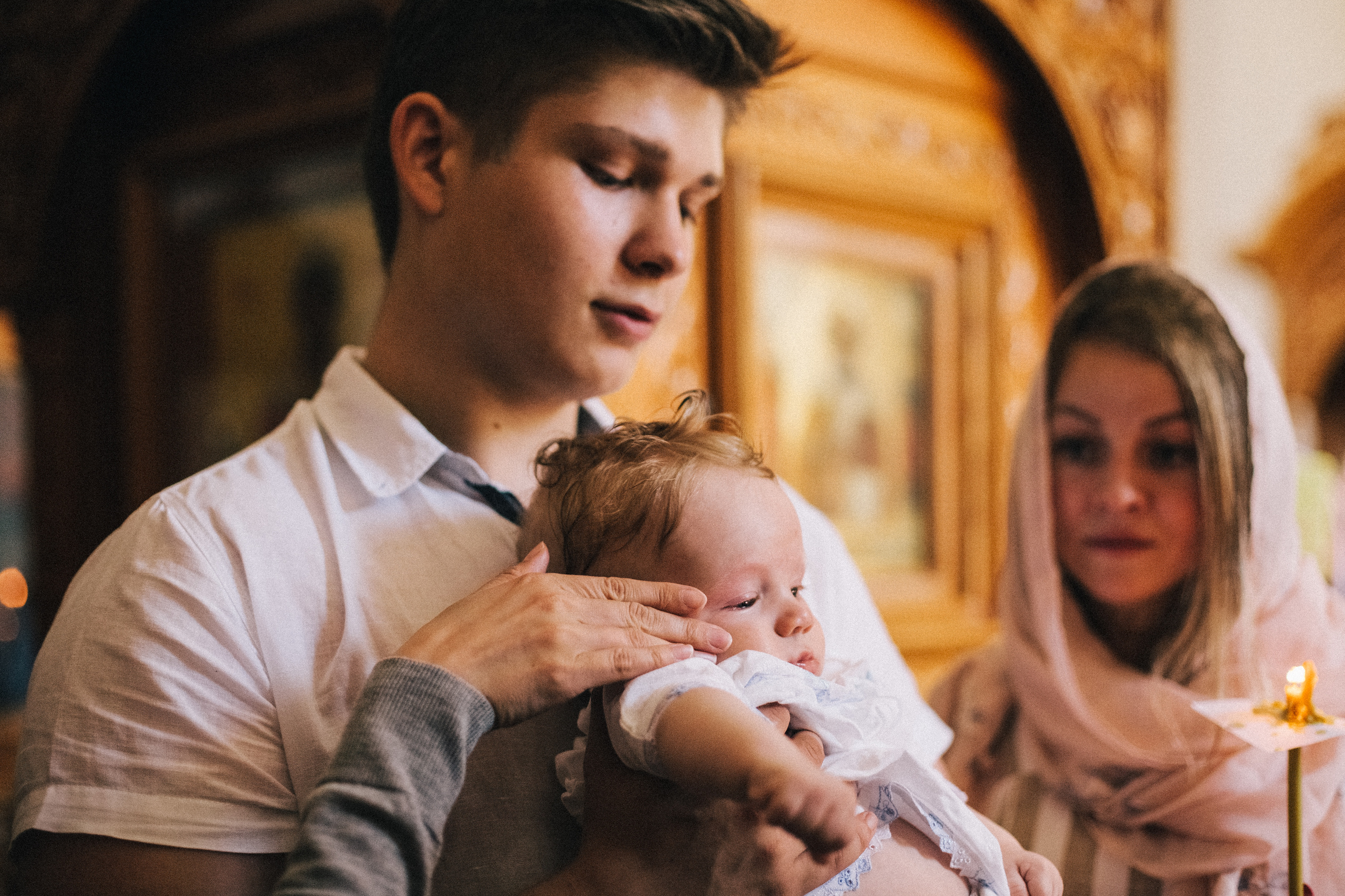 Крещение Мироши. Семейный фотограф, фотограф родов, репортажей фотограф в Санкт-Петербу