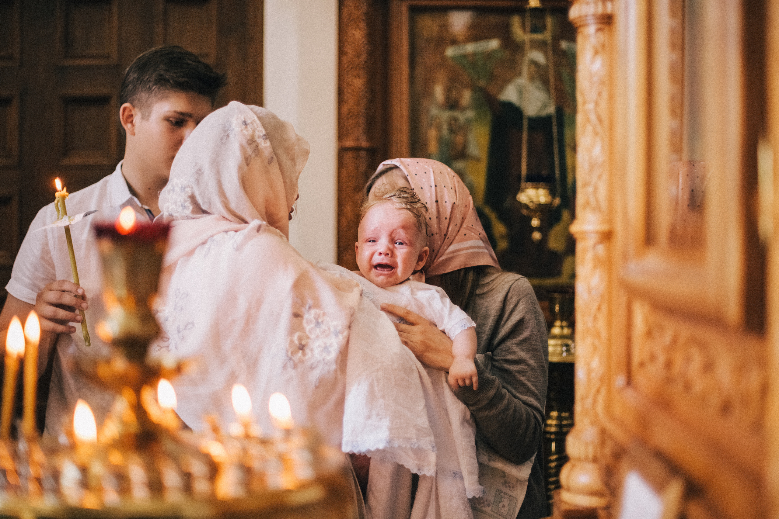Крещение Мироши. Семейный фотограф, фотограф родов, репортажей фотограф в Санкт-Петербу
