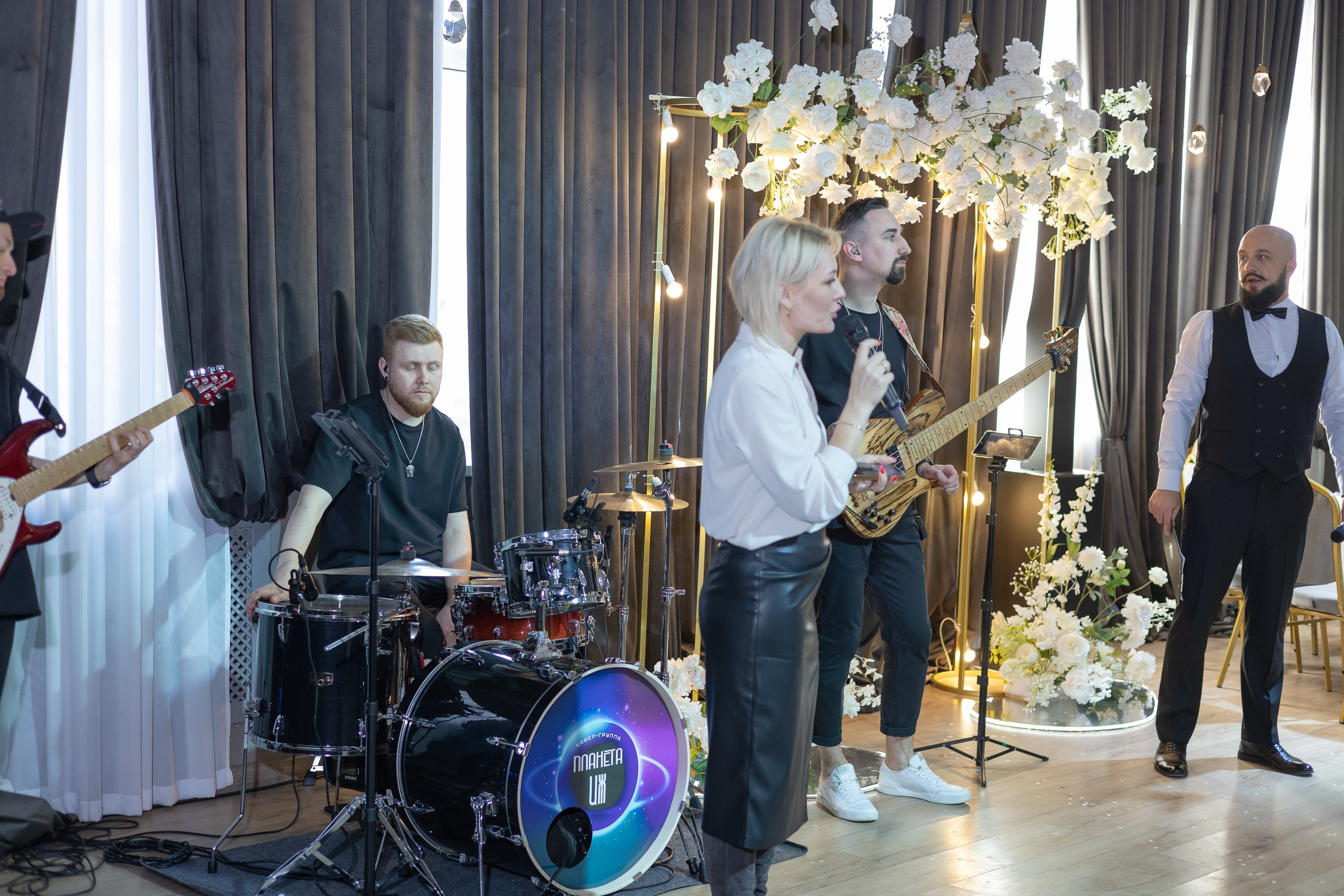 Свадебное чаепитие для молодоженов