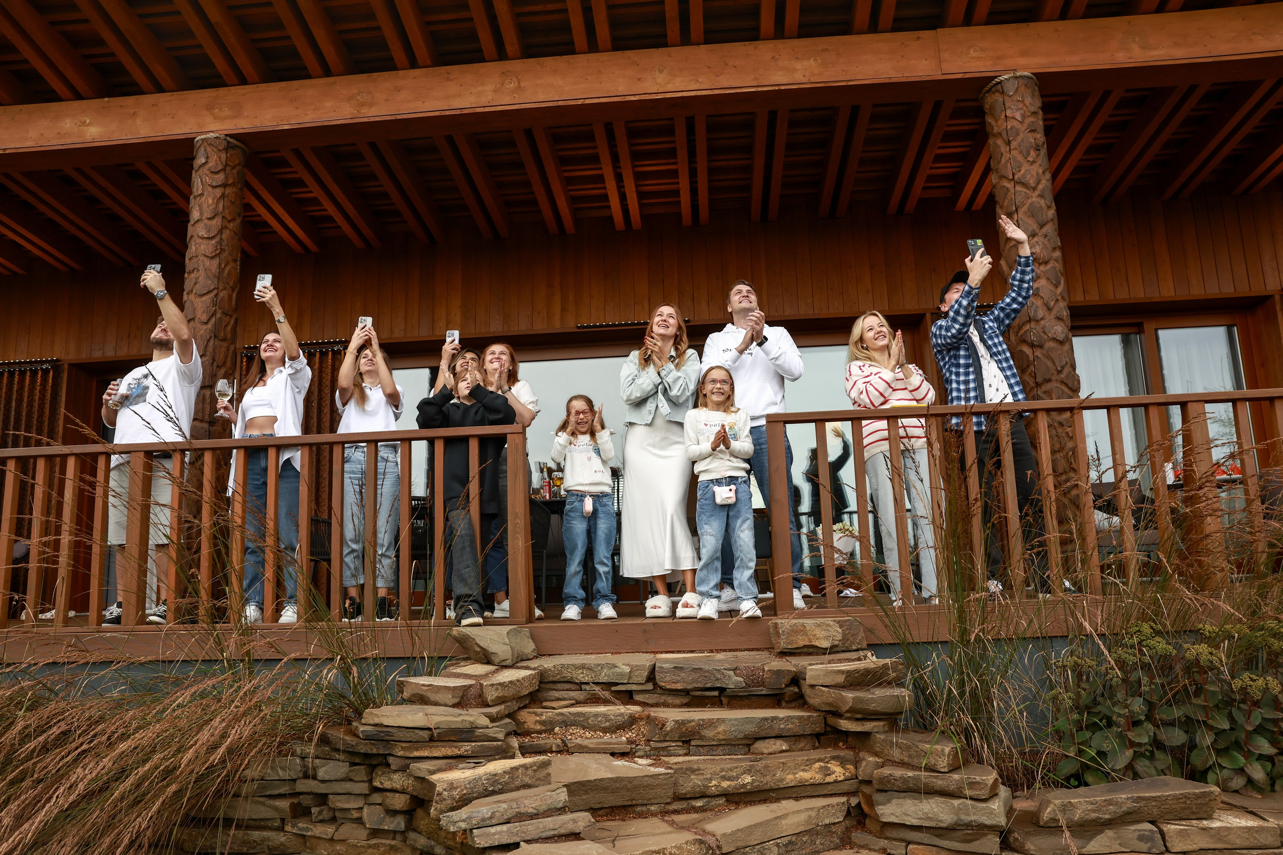 Гендер-пати вертолет. Дарья Бухреева — фотограф, видеограф и фототерапевт. Москва и мир