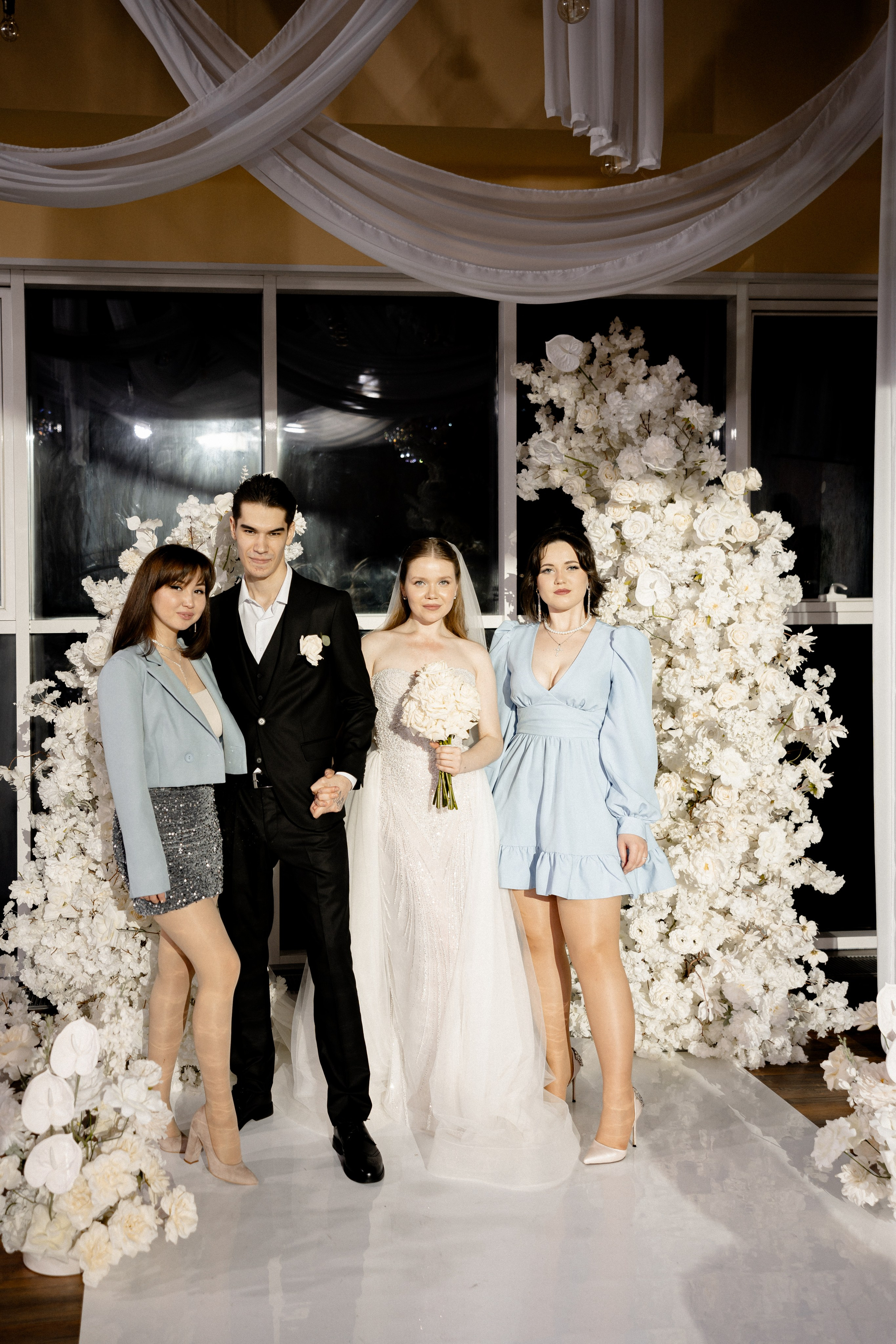 СВАДЕБНАЯ СЬЕМКА СБОРОВ В ОТЕЛЕ И ВЫЕЗД НА ЦЕРЕМОНИЮ (СНЯТО В СИБИРЕ В НИЖНЕВАРТОВСКЕ). Профессиональный фотограф, Санкт-Петербург — Виктория Богомолова