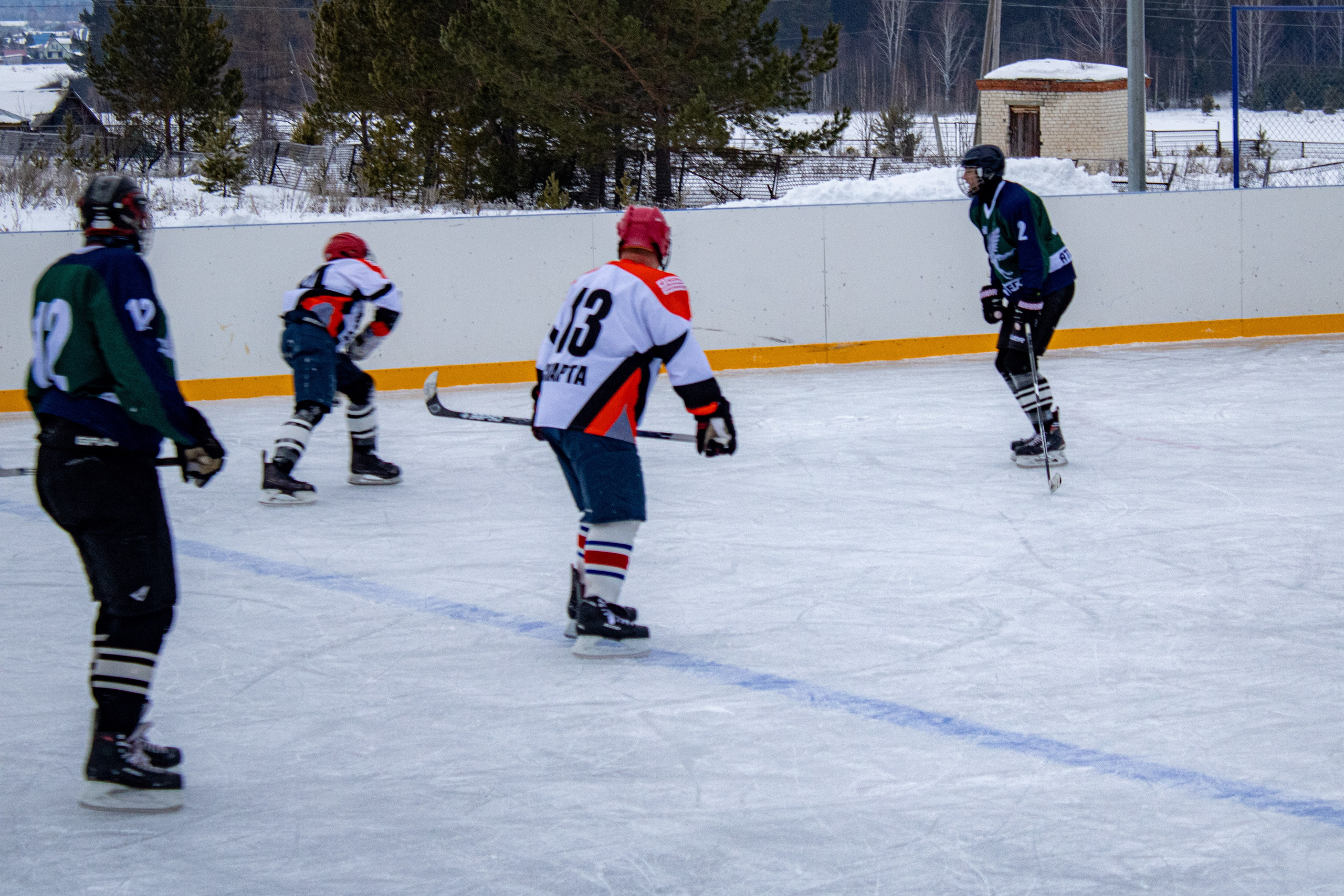 Хоккей г.п Атиг-г.Нижние Серги