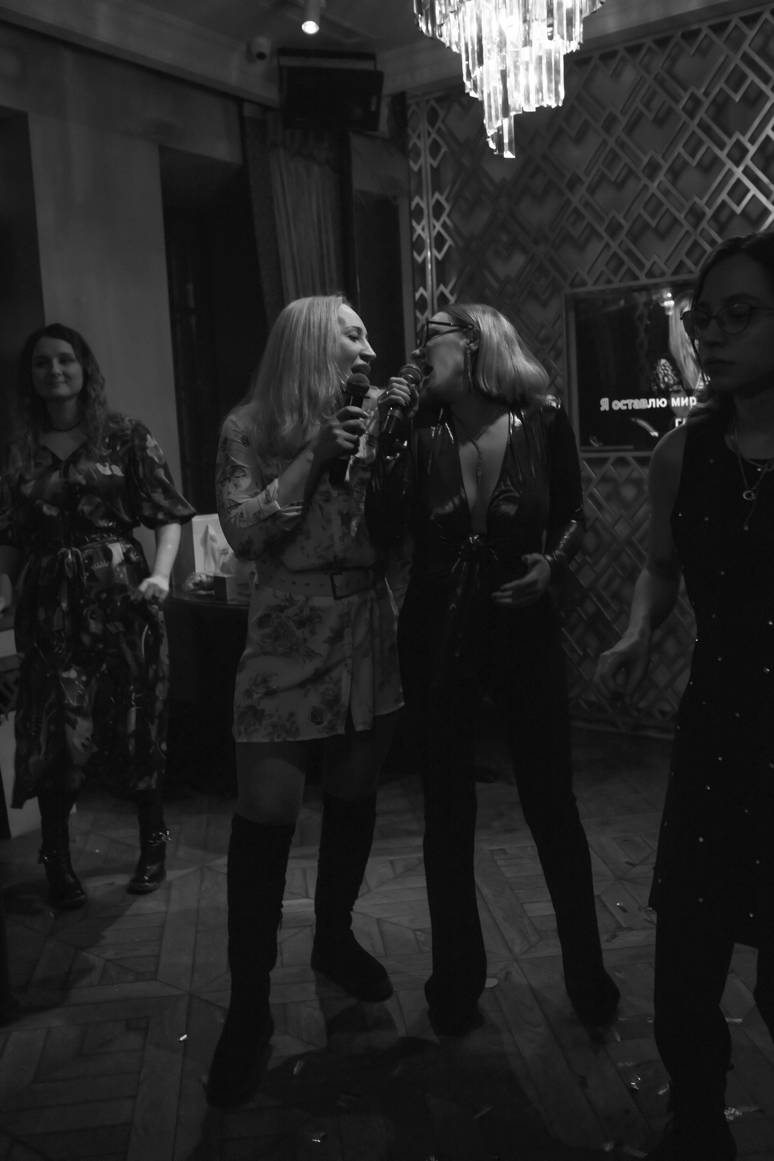 Юбилей в караоке. Семейный и детский фотограф в Москве Дорогова Екатерина