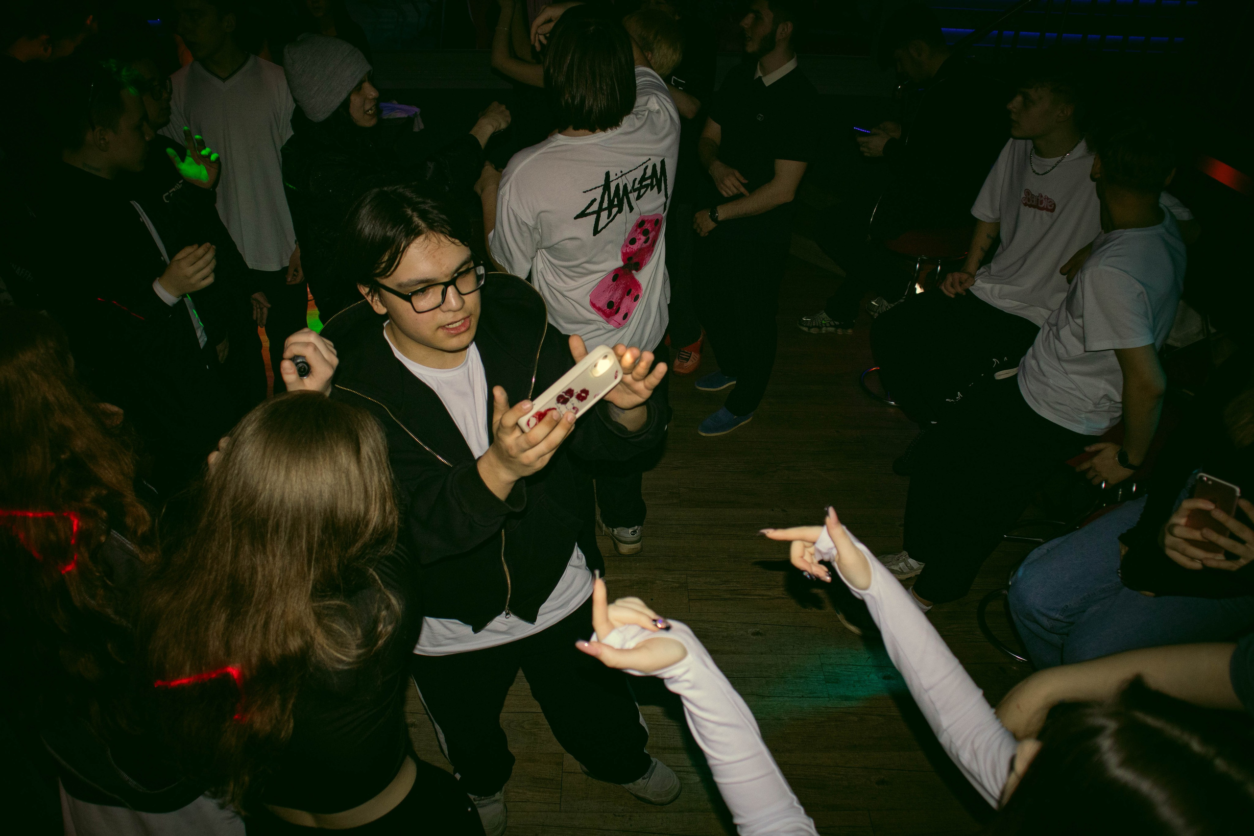 MOSHPIT. Фотограф и видеограф в Бугульме Аня Трутнева