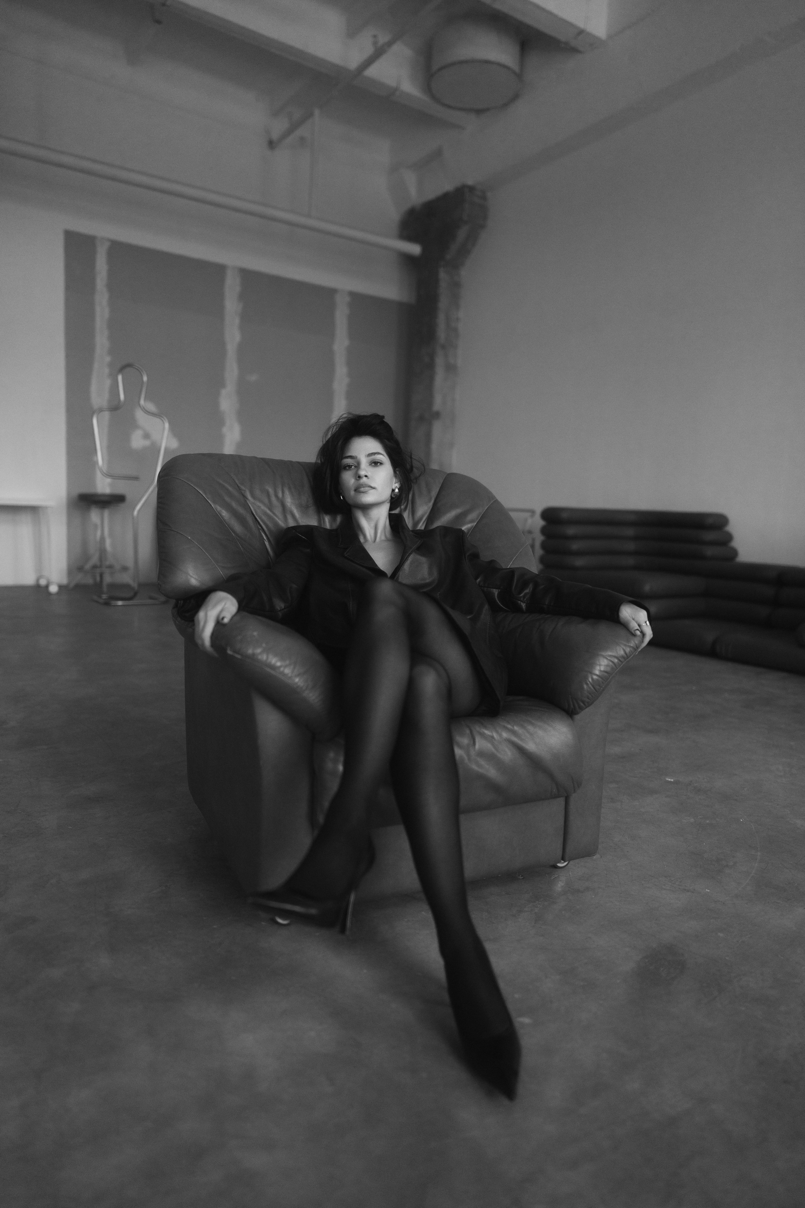 Women’s portrait photoshoot in Kazan studio by Anton Avanzato