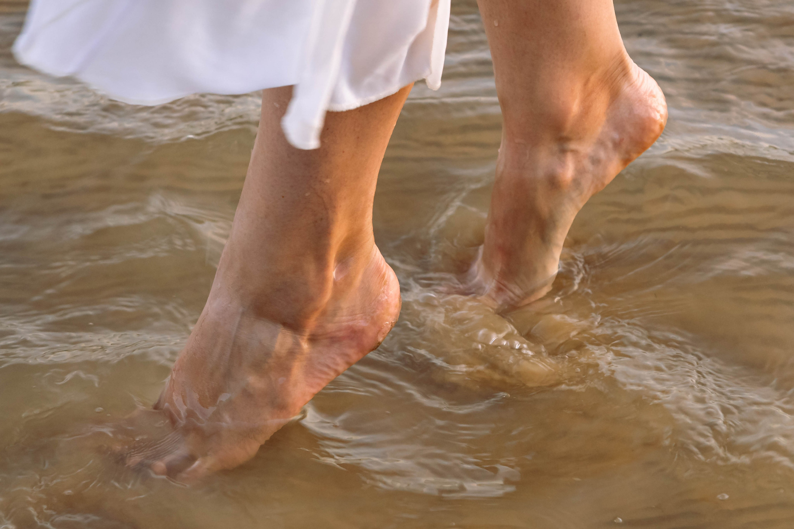 Алена. Люпины в карьере. Портретный фотограф Панферова Регина г. Санкт-Петербург, г. Казань