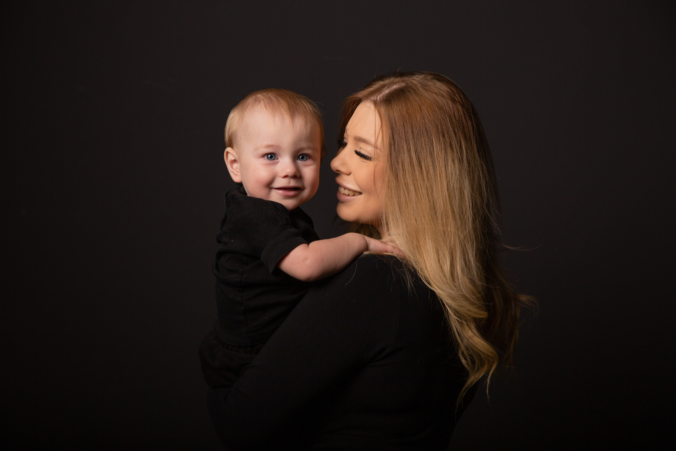 Мама+малыш. Фотограф новорожденных в Волгограде Иванова Екатерина