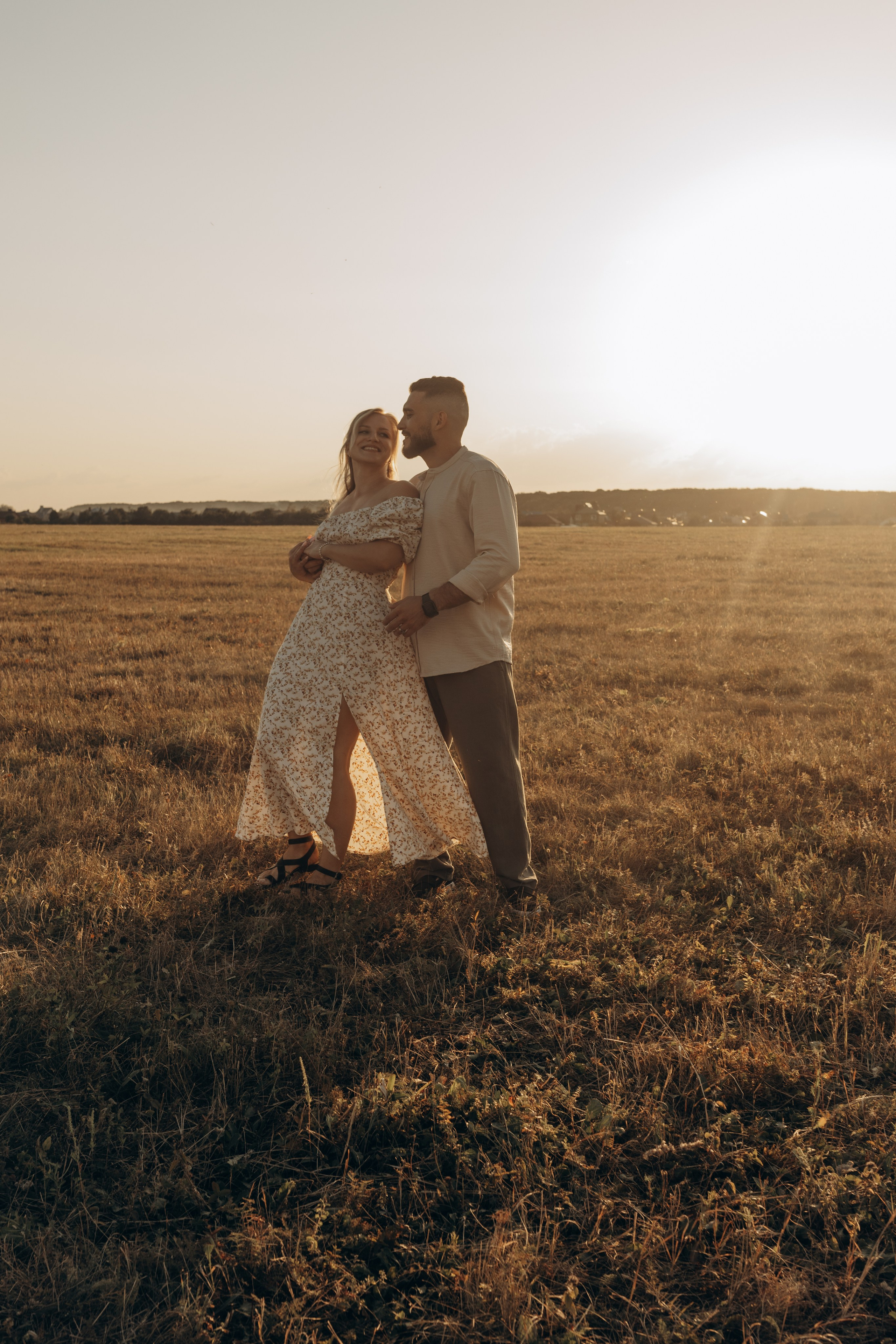 Закат на поле-Love story. Фотограф в Ставрополе Svetlana Matveeva