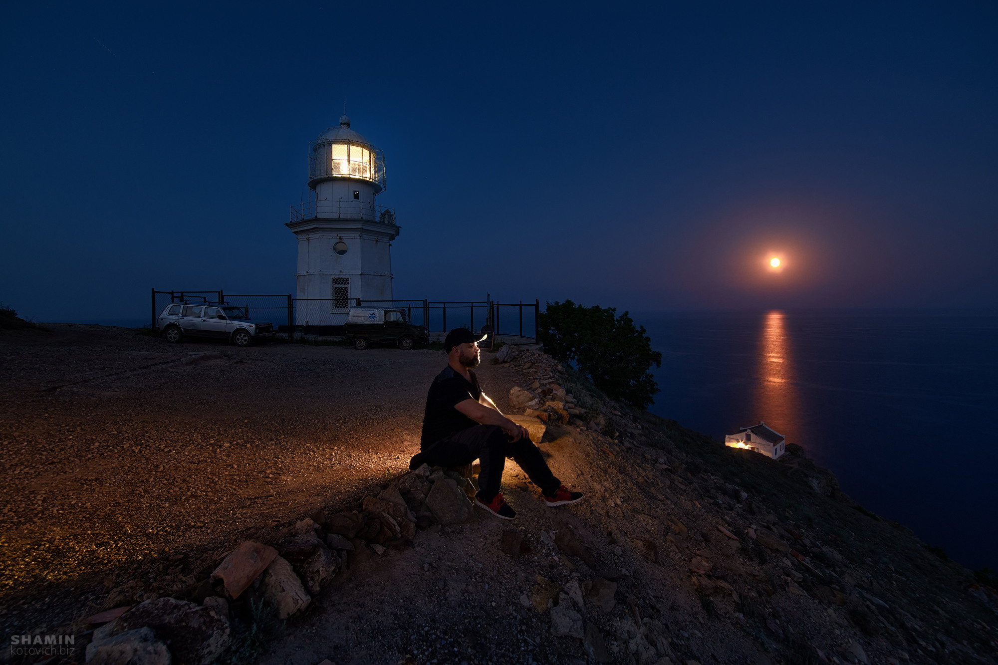 Ночной пейзаж. Фотограф Константин Шамин