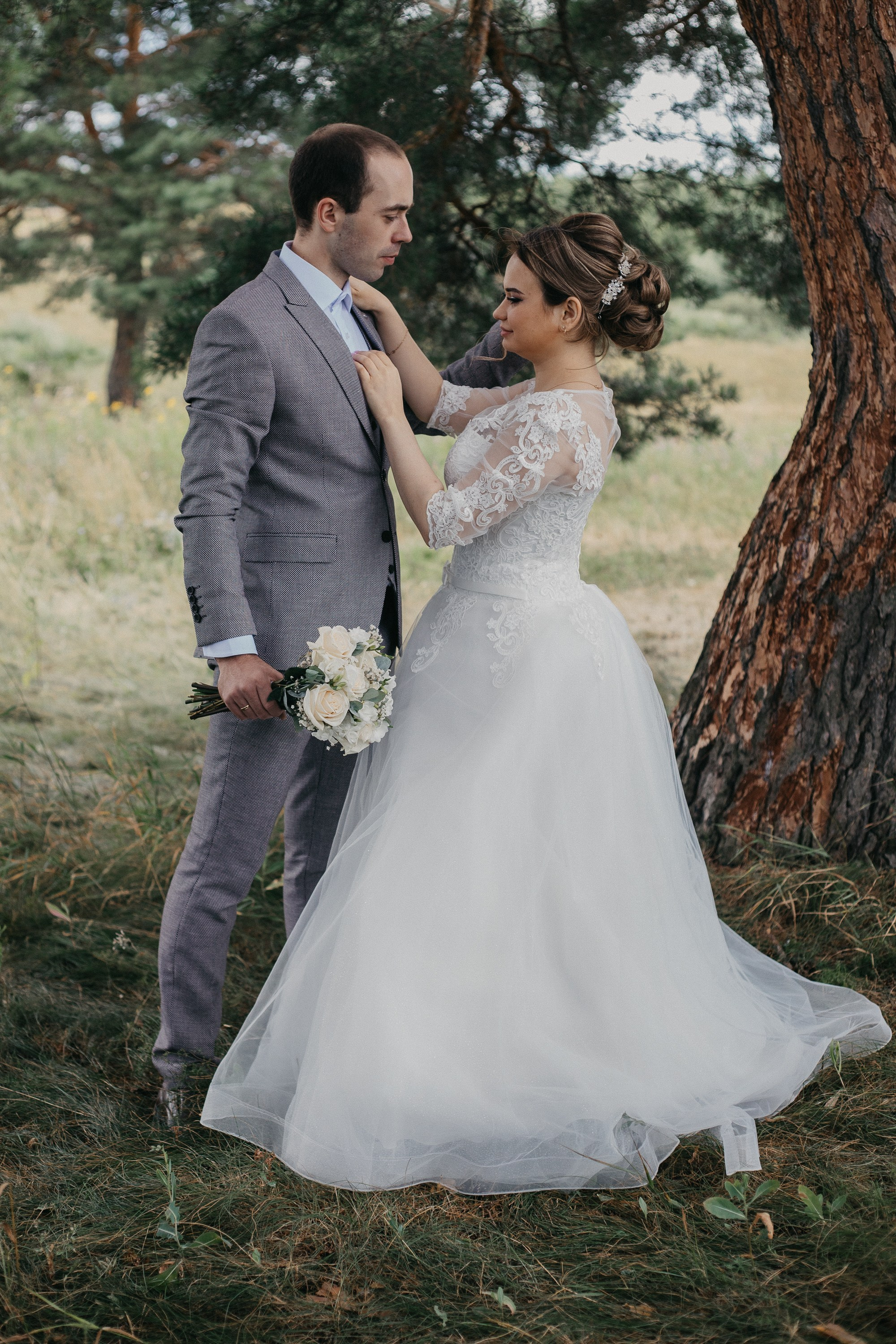 Свадебная фотосессия в Серпухове Михаила и Елены. Выпускные альбомы в Серпухове