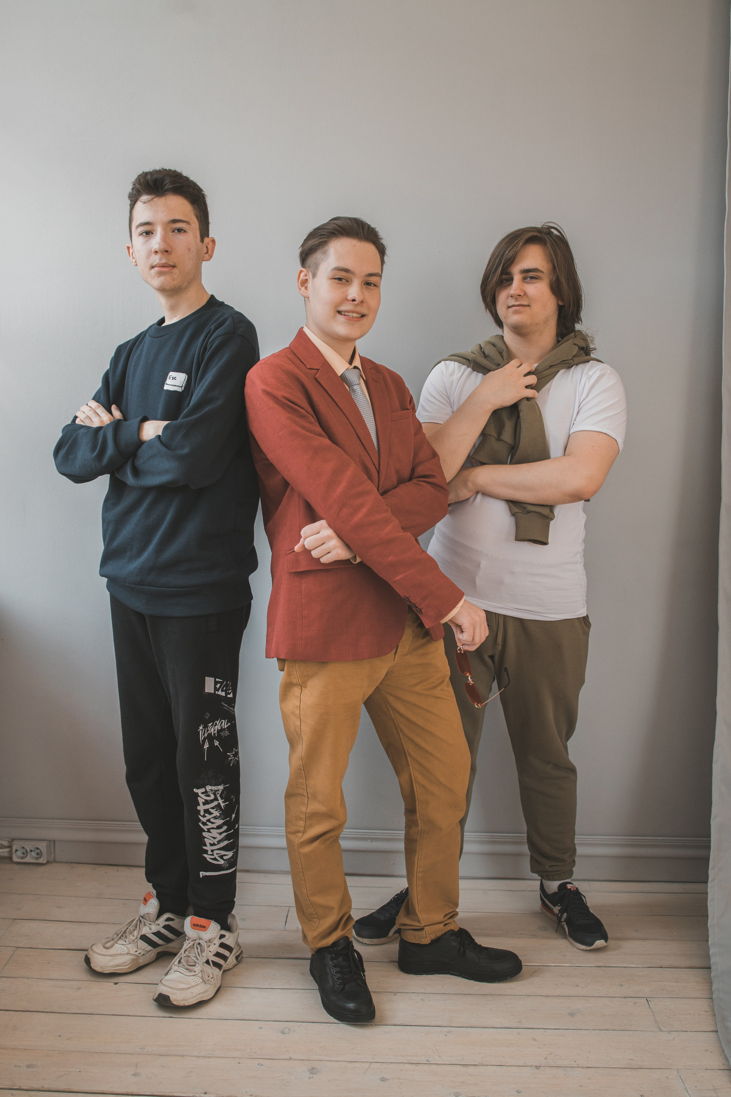 Тематическая фотосъемка 11 класса в гламурном стиле. Выпускные альбомы в Серпухове