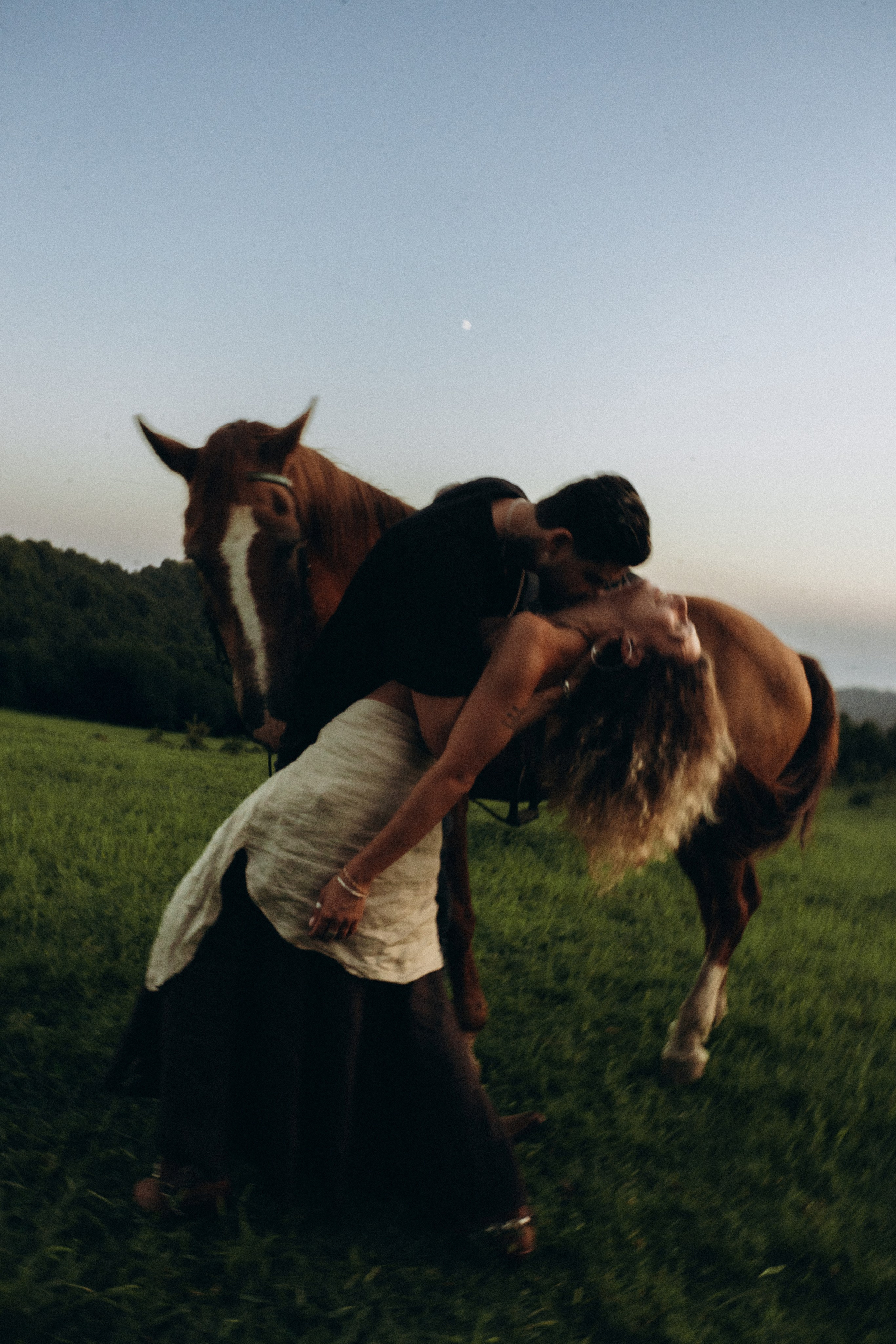 LOVE STORY C ЛОШАДЬМИ. Фотограф в Сочи Злата Истомина